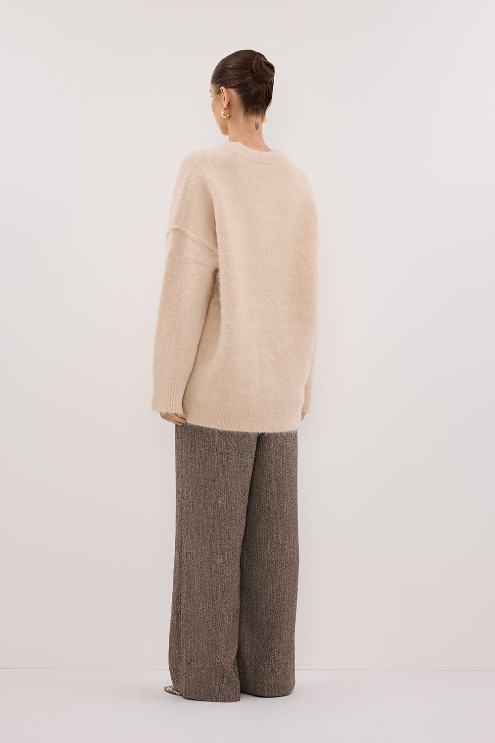 SALMA CREAM LONGLINE JUMPER