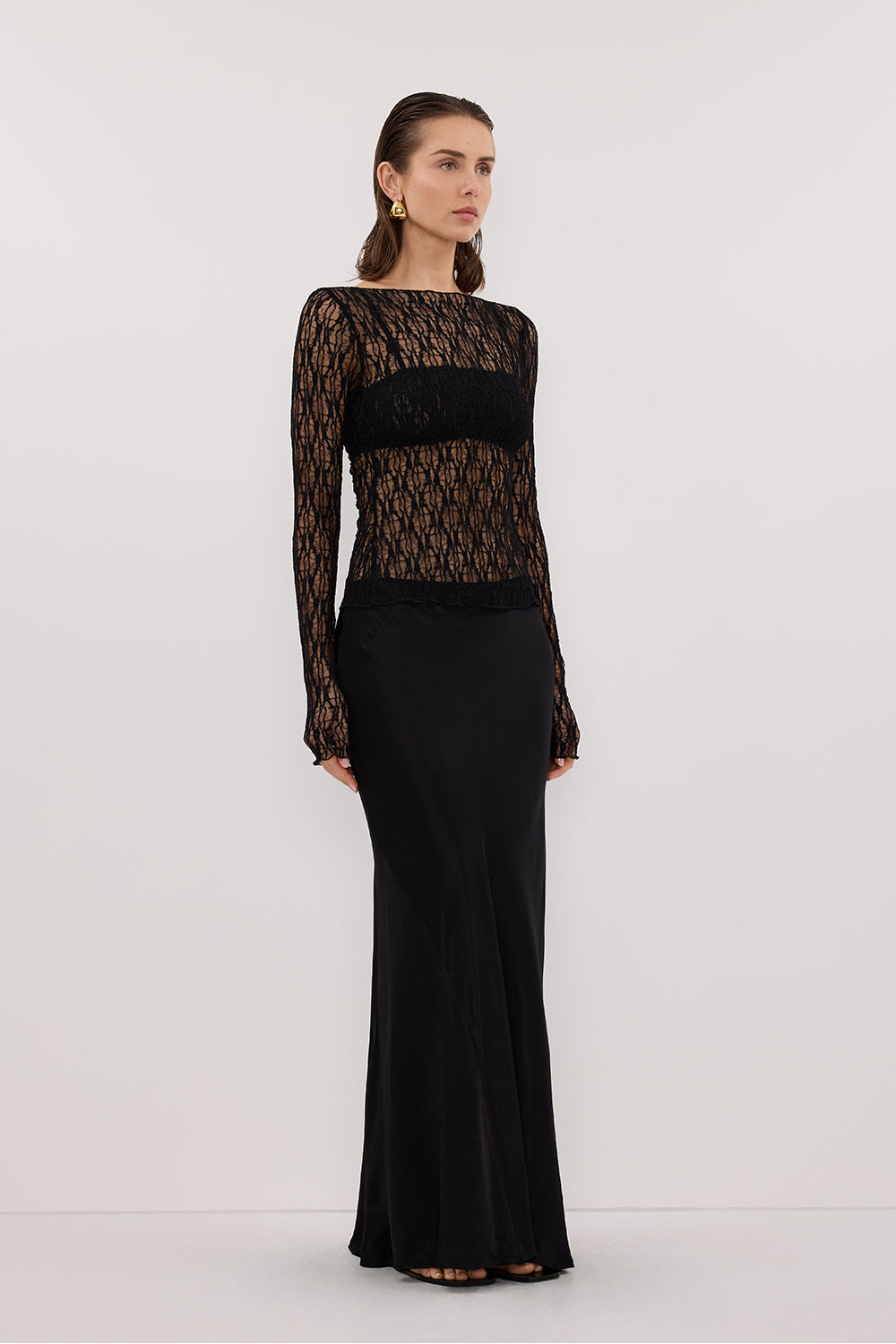 LIZZIE BLACK LACE LONG SLEEVE TOP