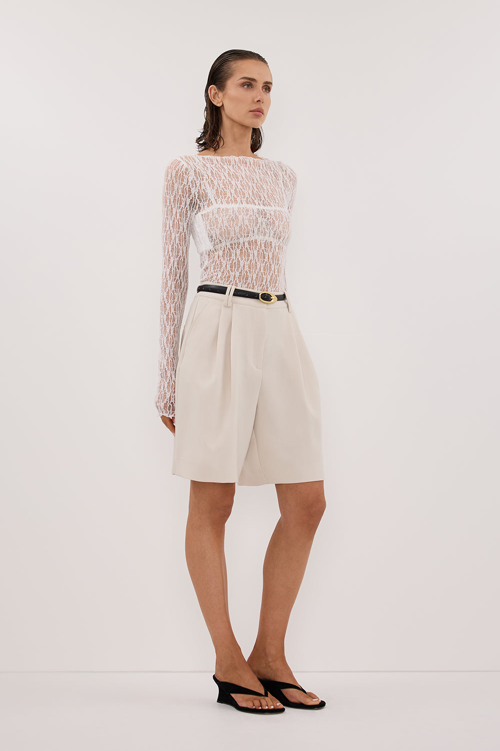 LIZZIE WHITE LACE LONG SLEEVE TOP