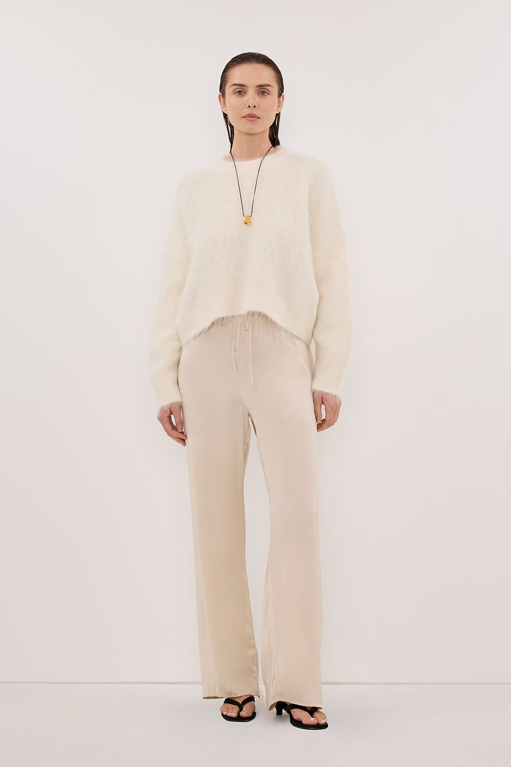 SALMA IVORY TUCK SLEEVE JUMPER