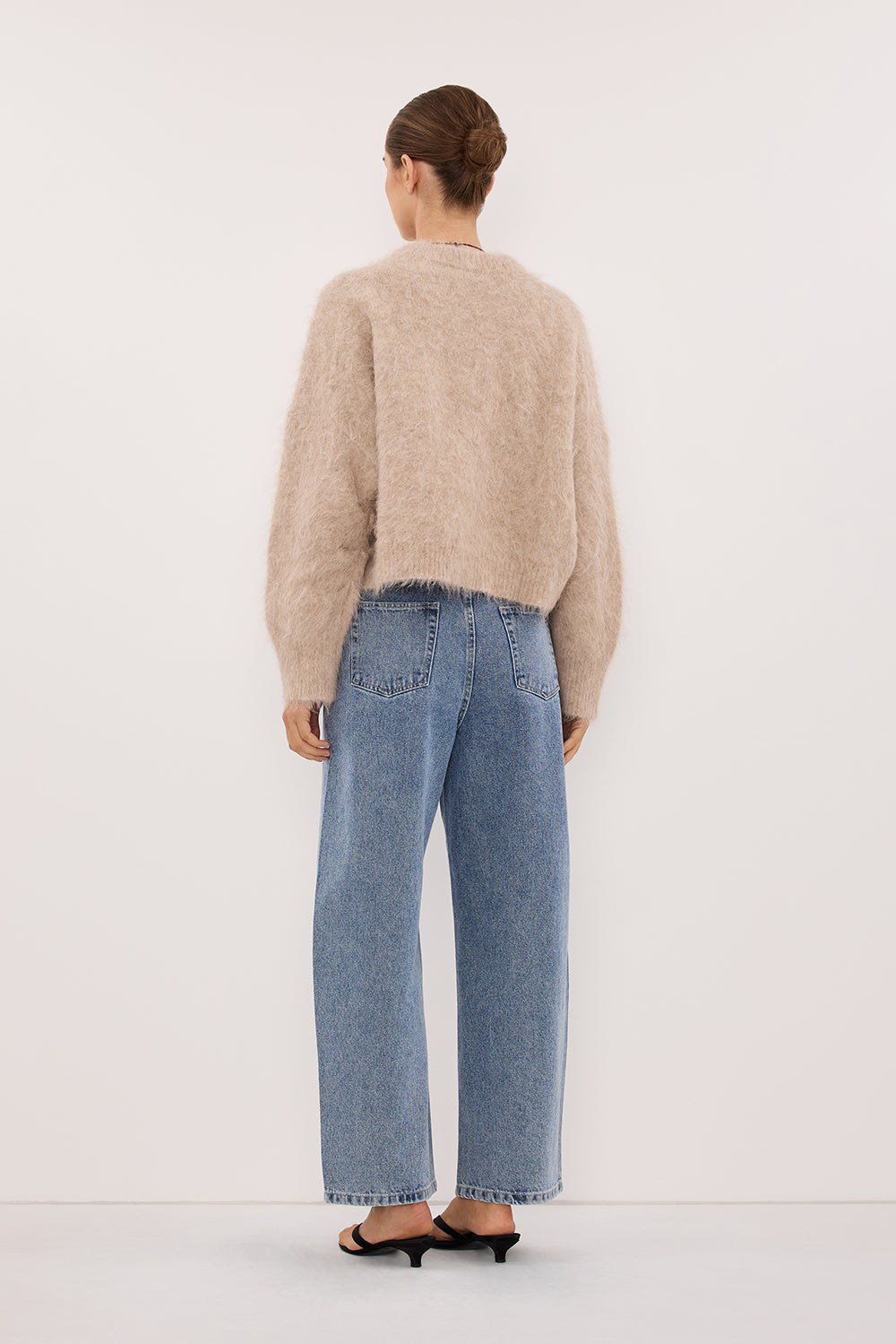 SALMA OAT TUCK SLEEVE JUMPER