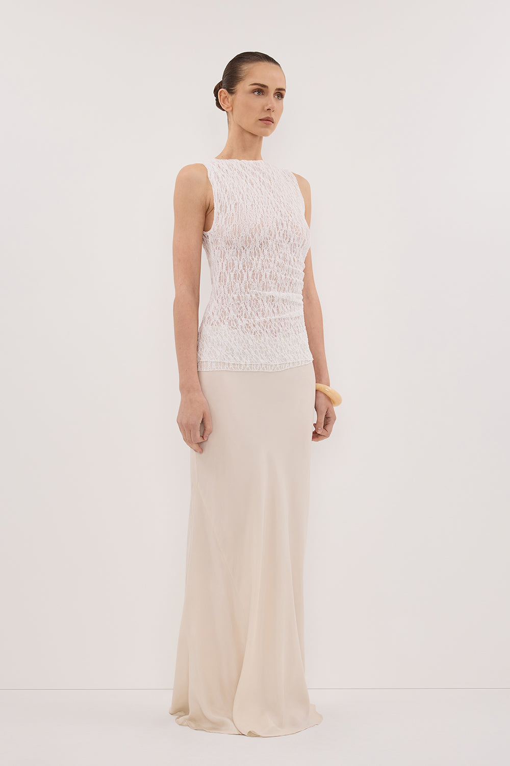 LIZZIE WHITE SLEEVELESS LACE TOP