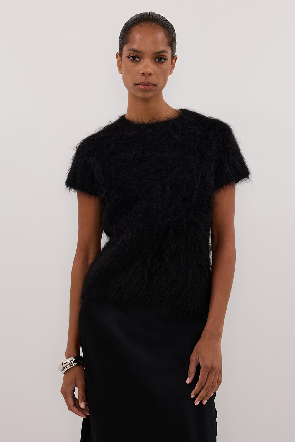 SALMA BLACK CAP SLEEVE KNIT TOP  DISSH