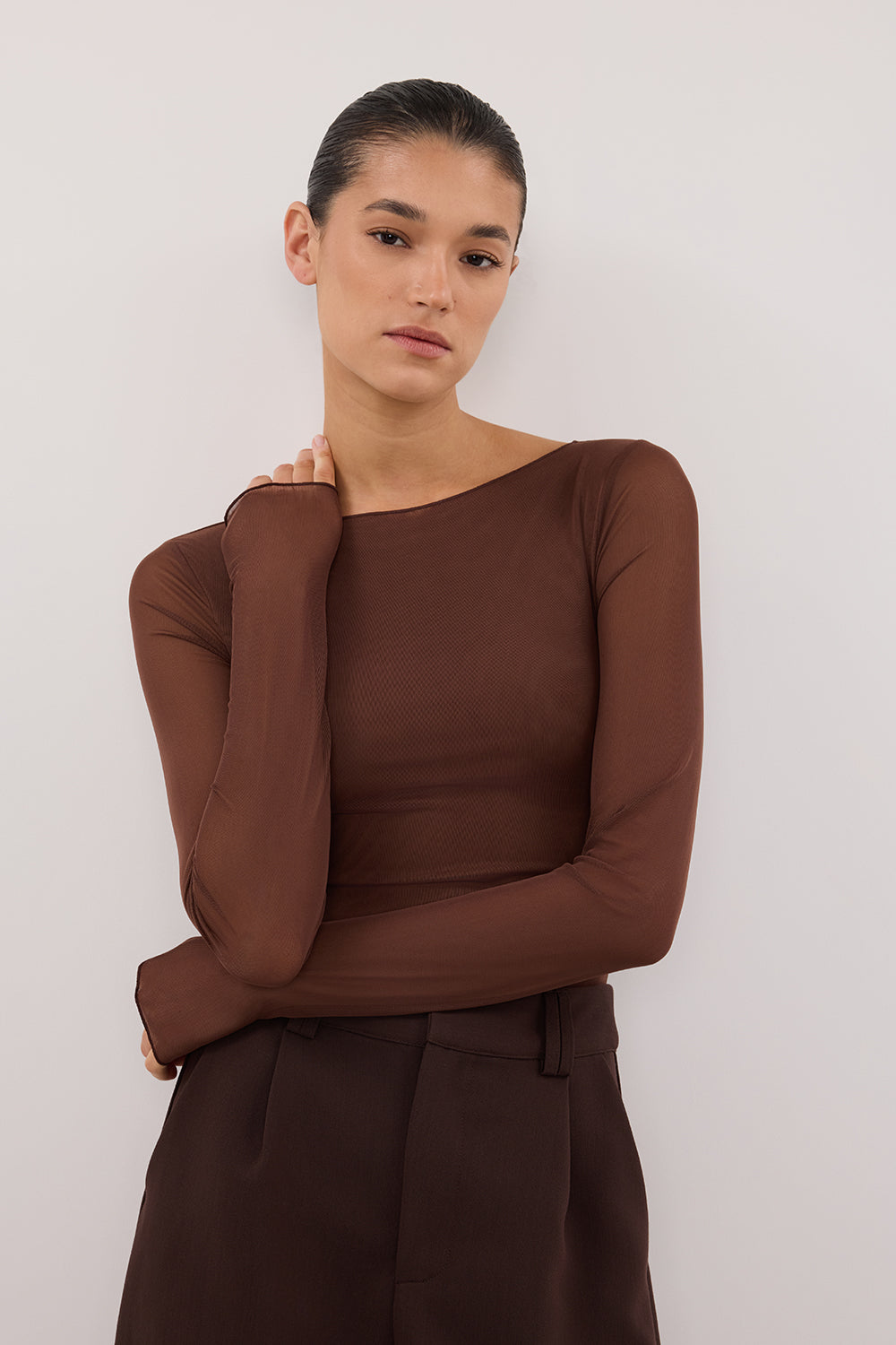 NYRA CHOC LONG SLEEVE MESH TOP