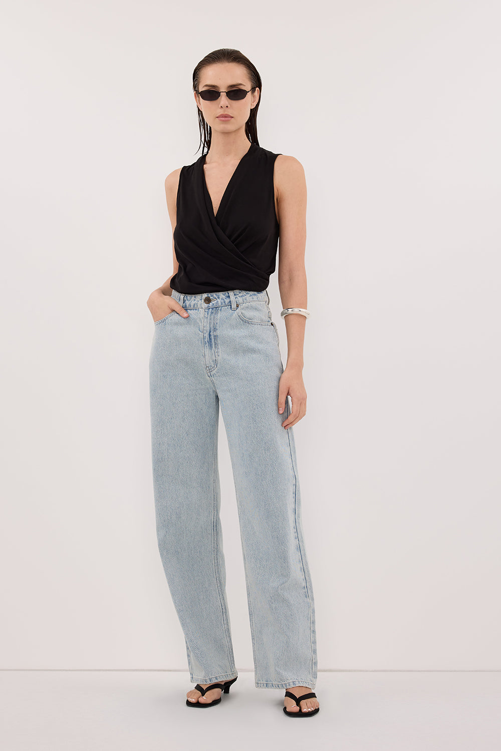 FELICITY BLACK SLEEVELESS WRAP TOP