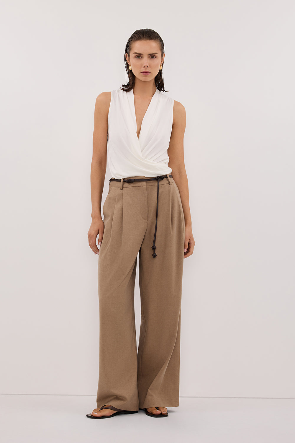 FELICITY OFF WHITE SLEEVELESS WRAP TOP