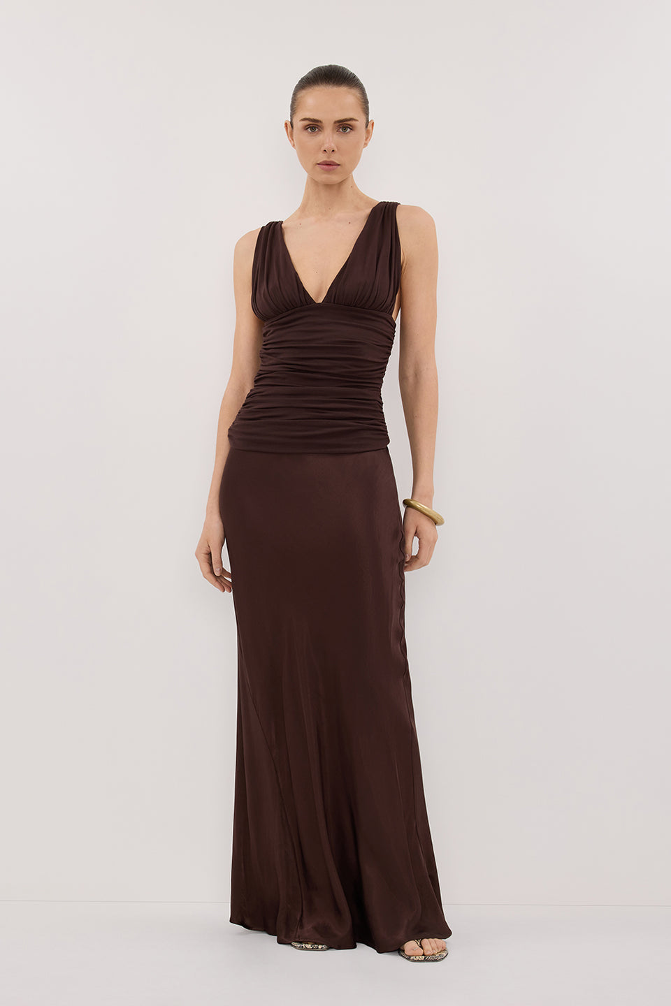 MAGNOLIA CHOC SLEEVELESS RUCHED TOP