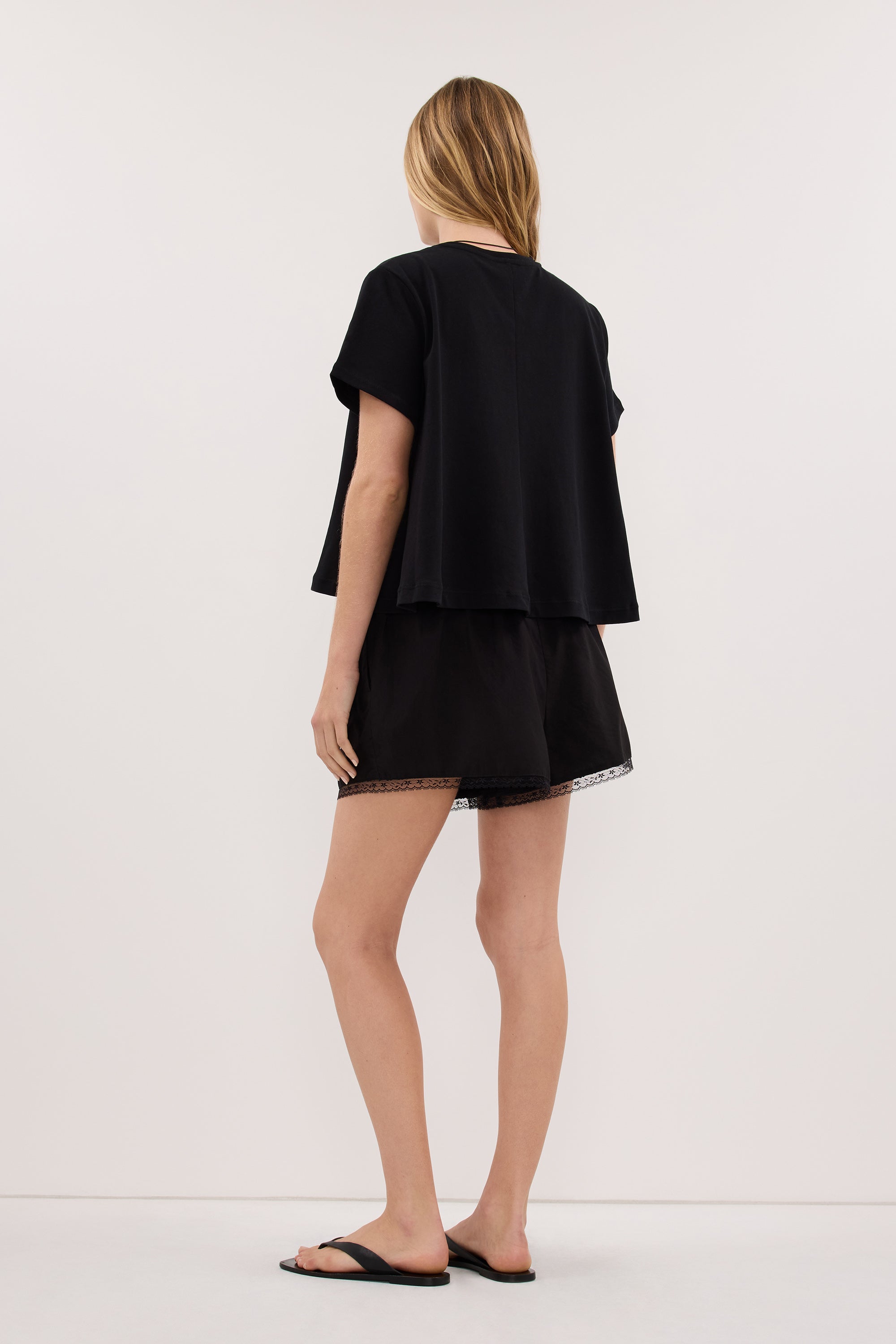 TATUM BLACK SHORT SLEEVE COTTON TEE