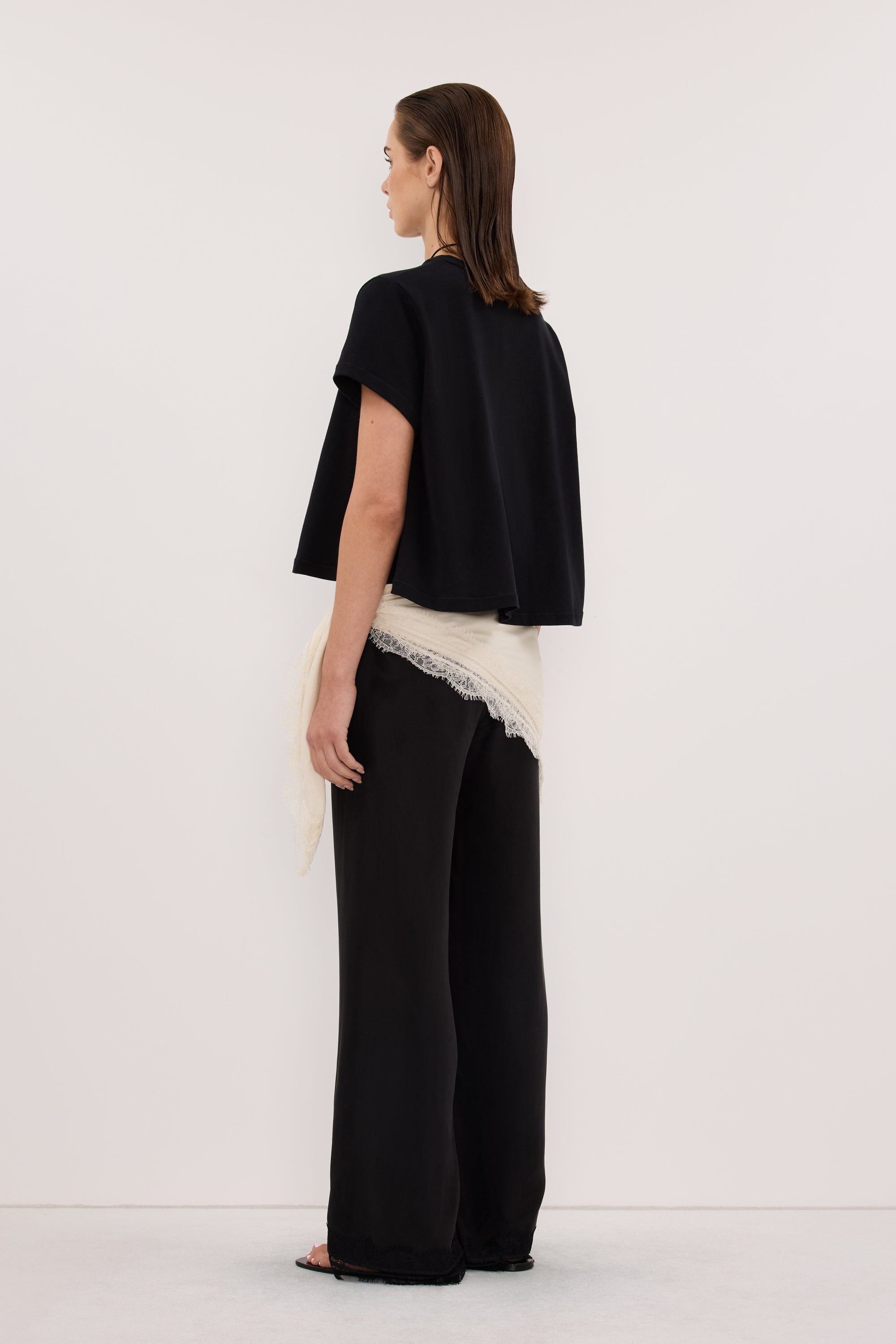 TATUM BLACK SHORT SLEEVE COTTON TEE