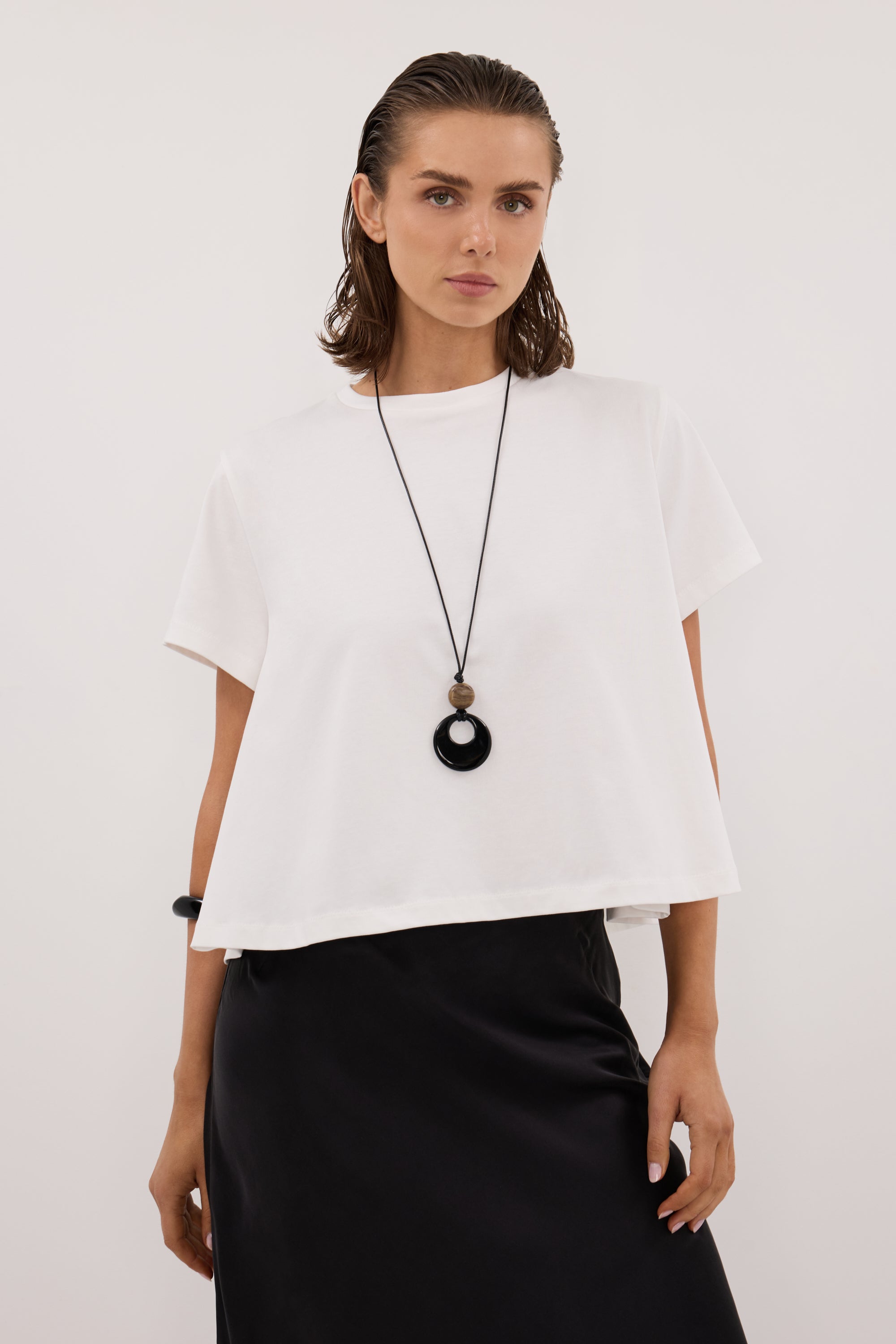 TATUM WHITE SHORT SLEEVE COTTON TEE