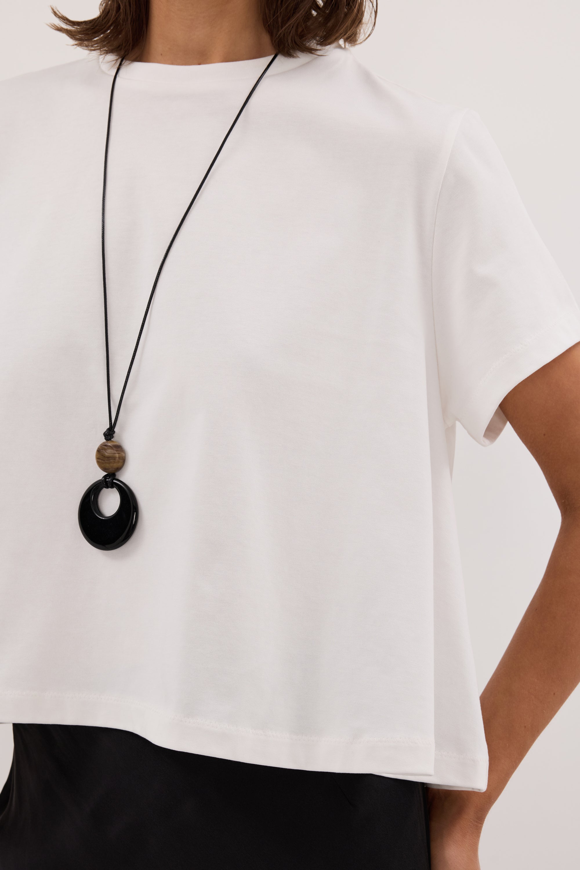 TATUM WHITE SHORT SLEEVE COTTON TEE