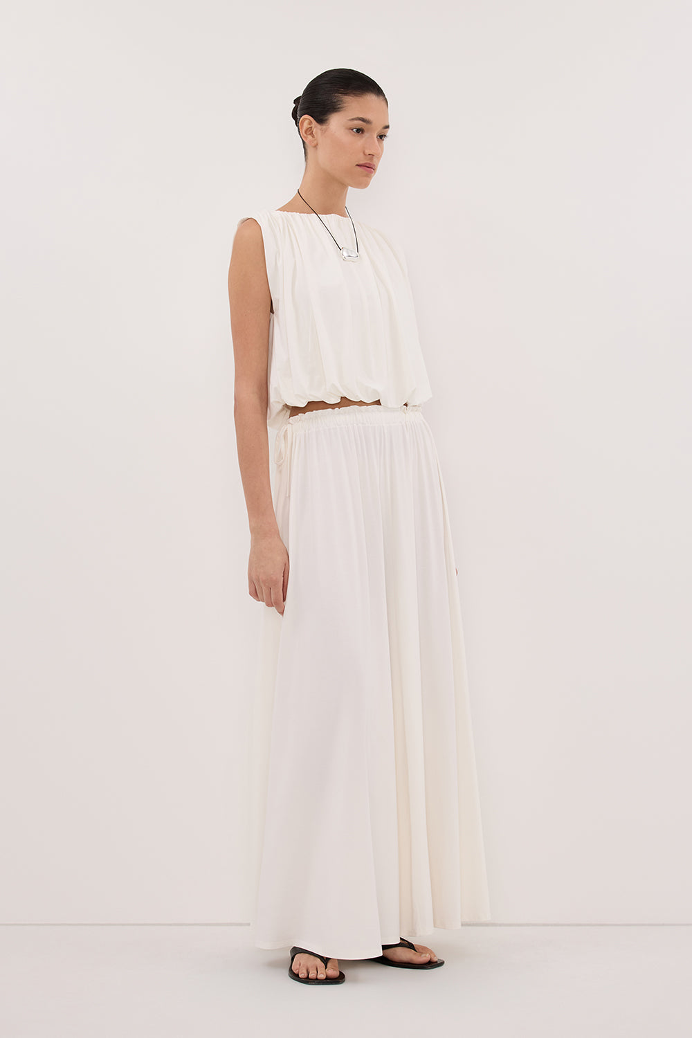 AVA OFF WHITE SLEEVELESS MODAL BLEND TOP