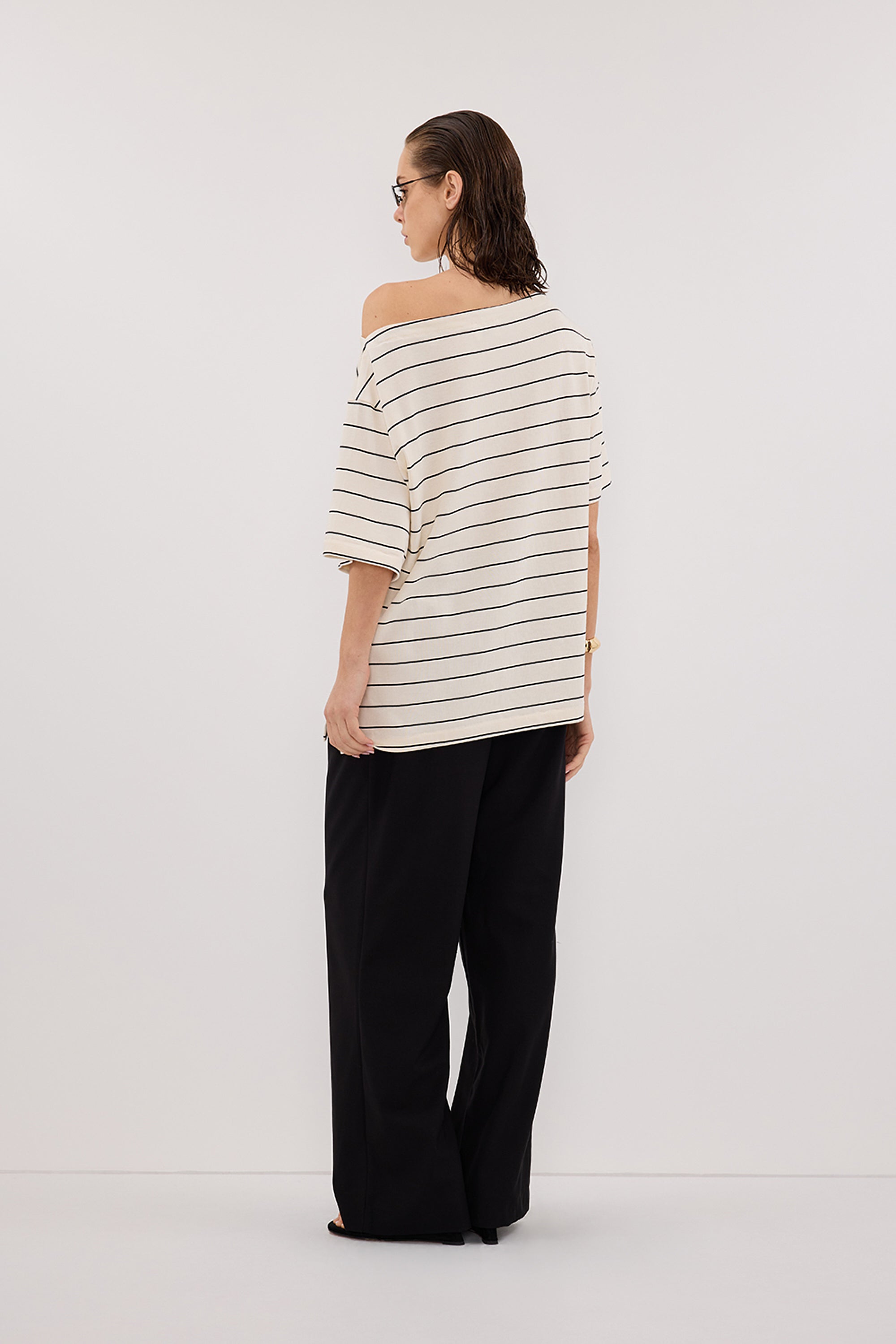 ESME OFF WHITE  STRIPE ASYM TEE
