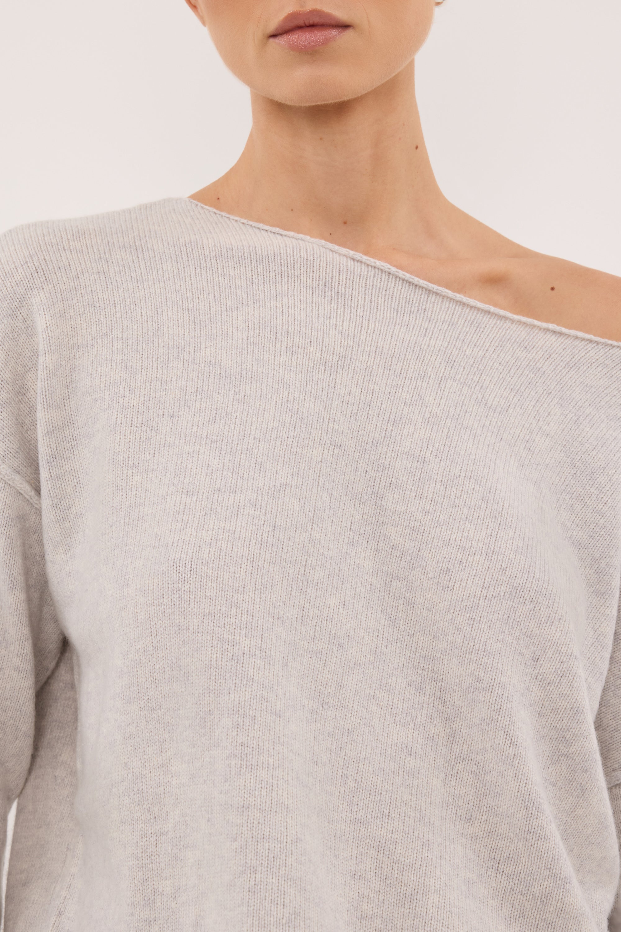 TESS SILVER BOATNECK KNIT JUMPER