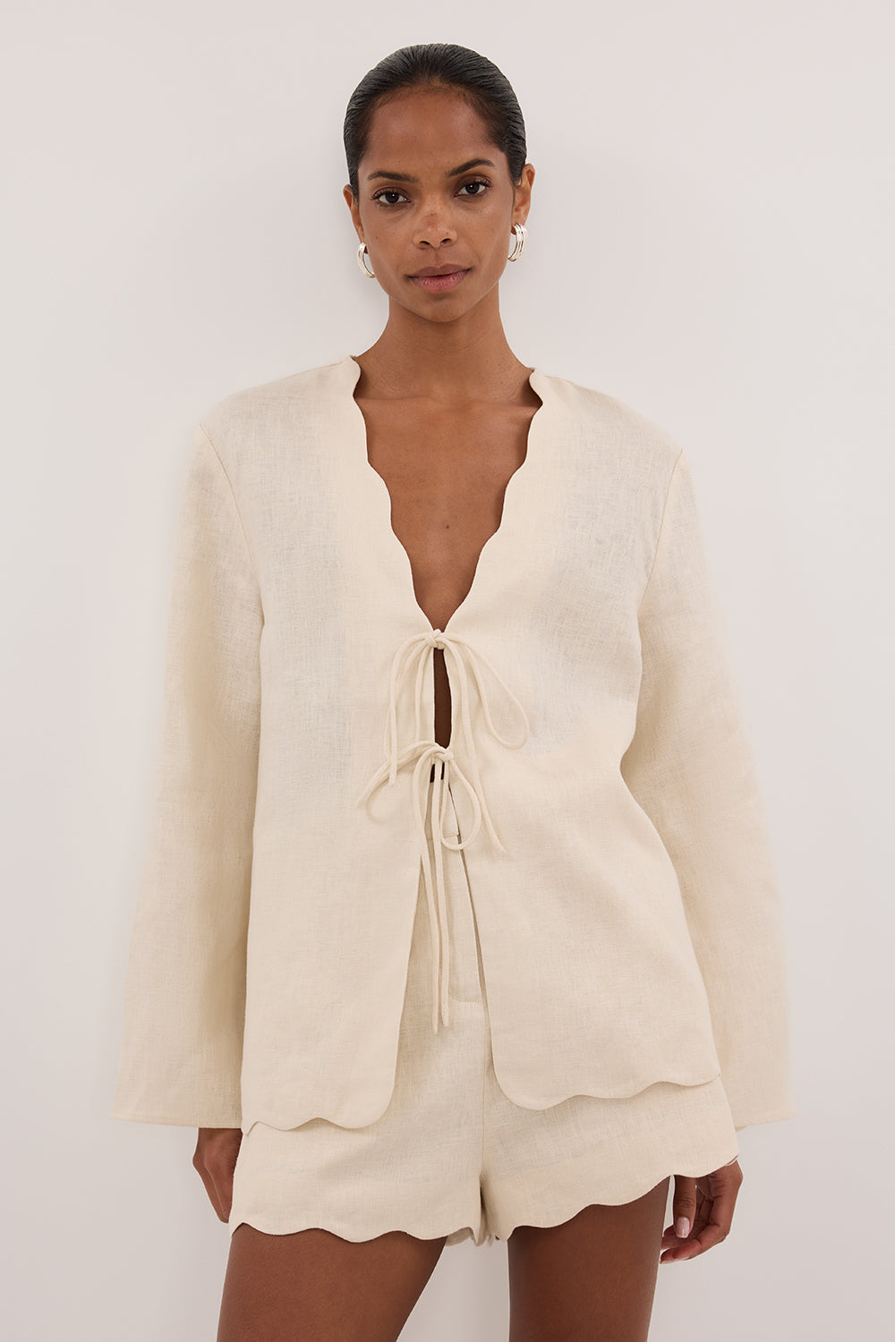 LELA SANDSTONE LONG SLEEVE LINEN TOP