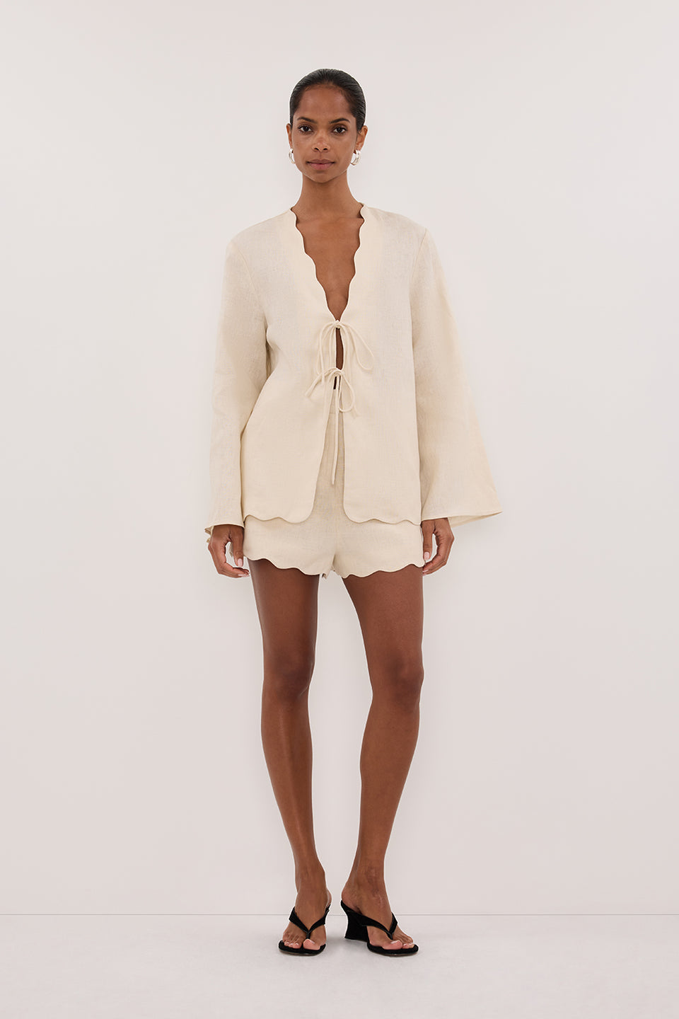 LELA SANDSTONE LONG SLEEVE LINEN TOP