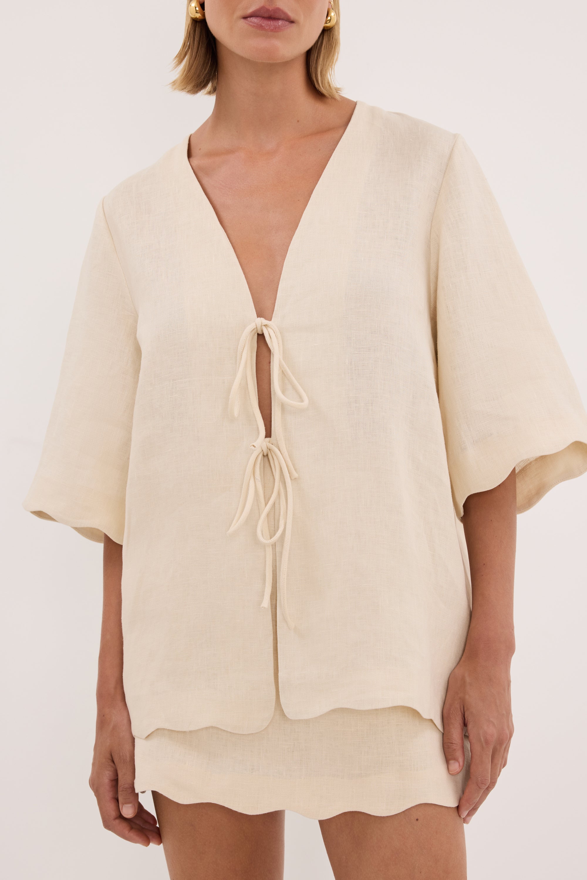 LELA SANDSTONE LONG SLEEVE LINEN TOP