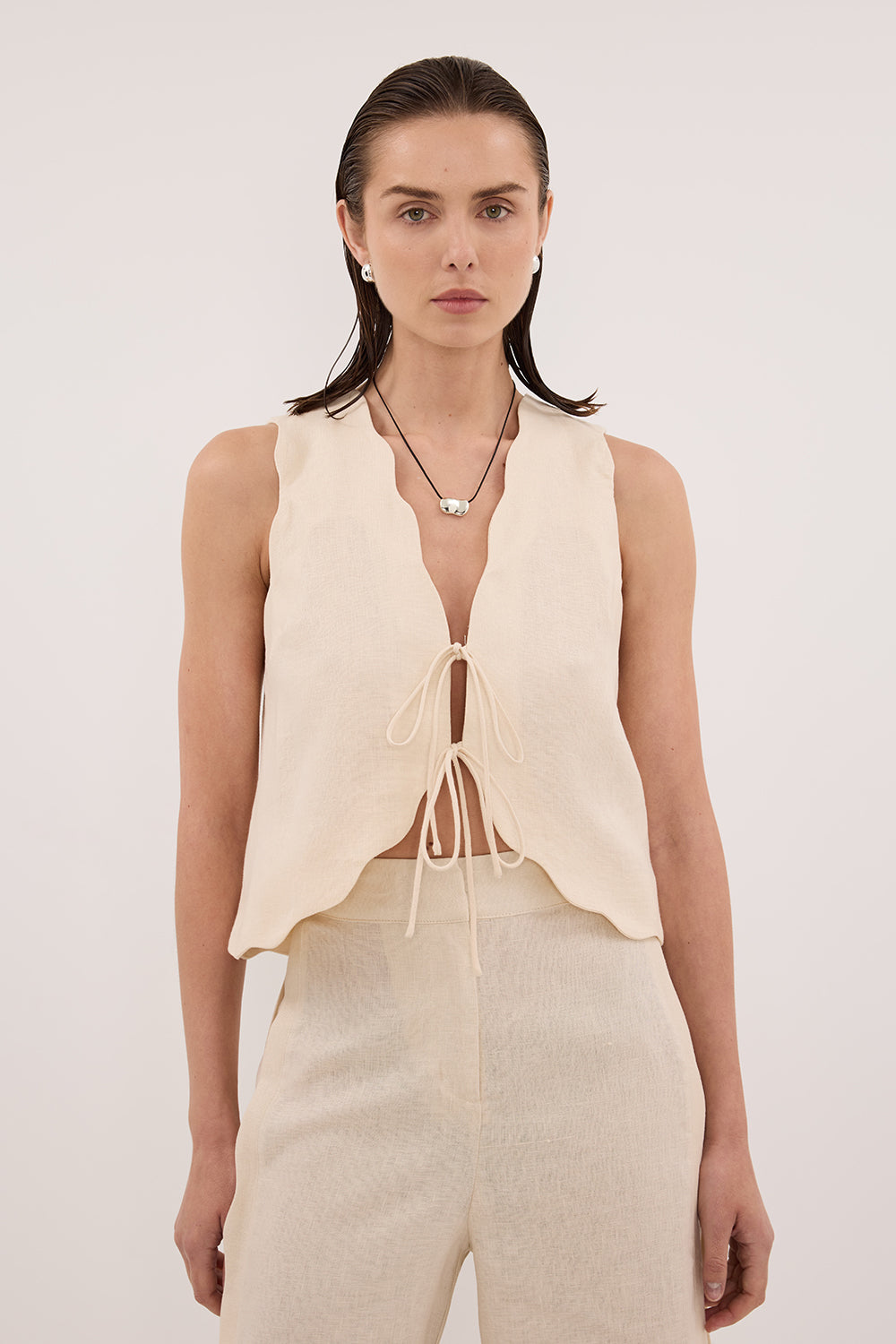 LELA SANDSTONE LINEN VEST TOP – DISSH