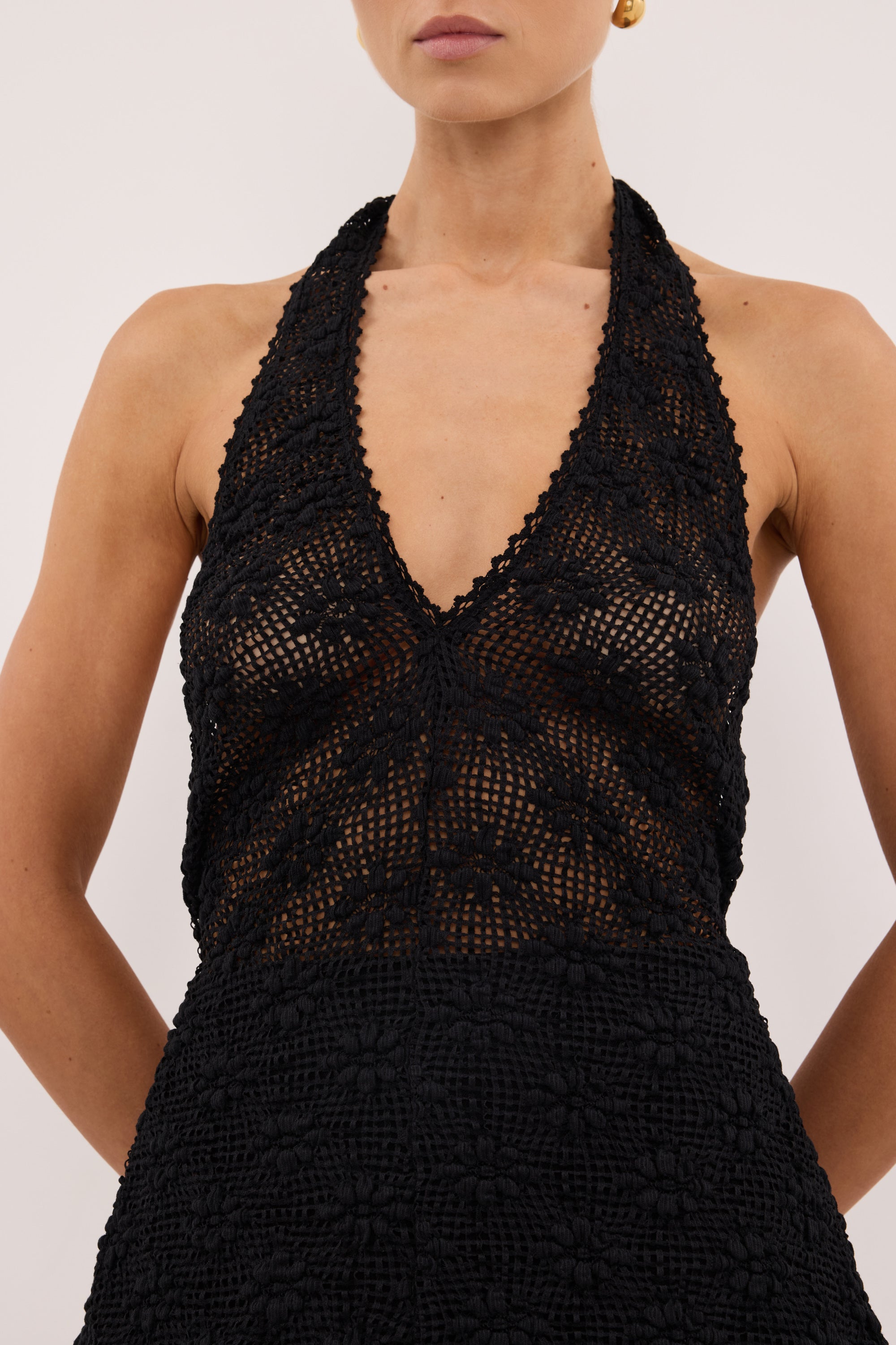 6 COTTON CROCHET HALTER TOP キャミソール ブラック AGNES BLACK CROCHET HALTER TOP – DISSH