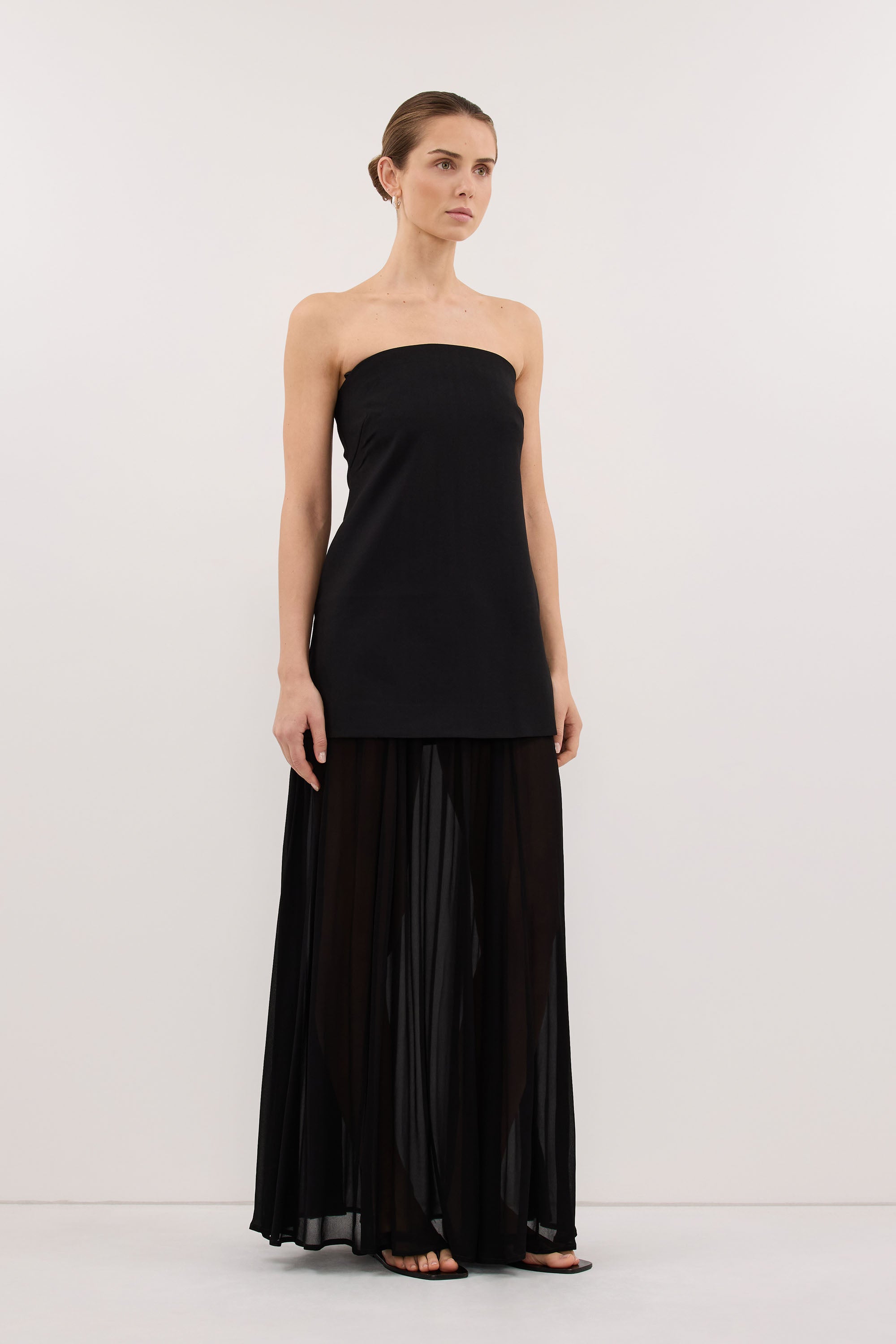 CYRUS BLACK STRAPLESS TUNIC TOP