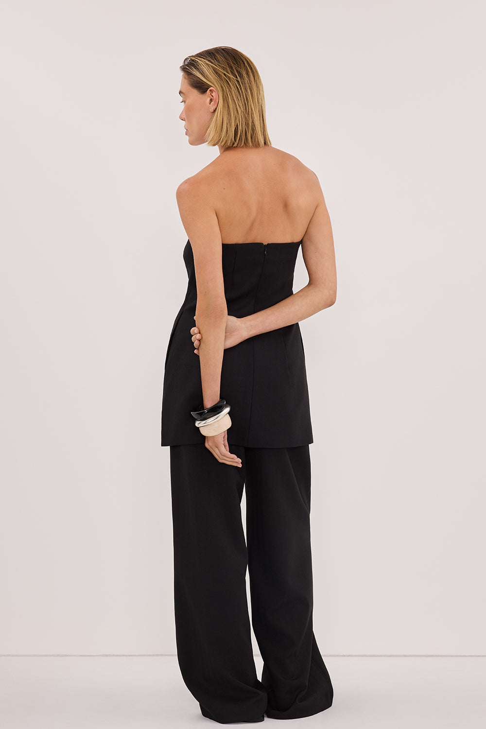 CYRUS BLACK STRAPLESS TUNIC TOP