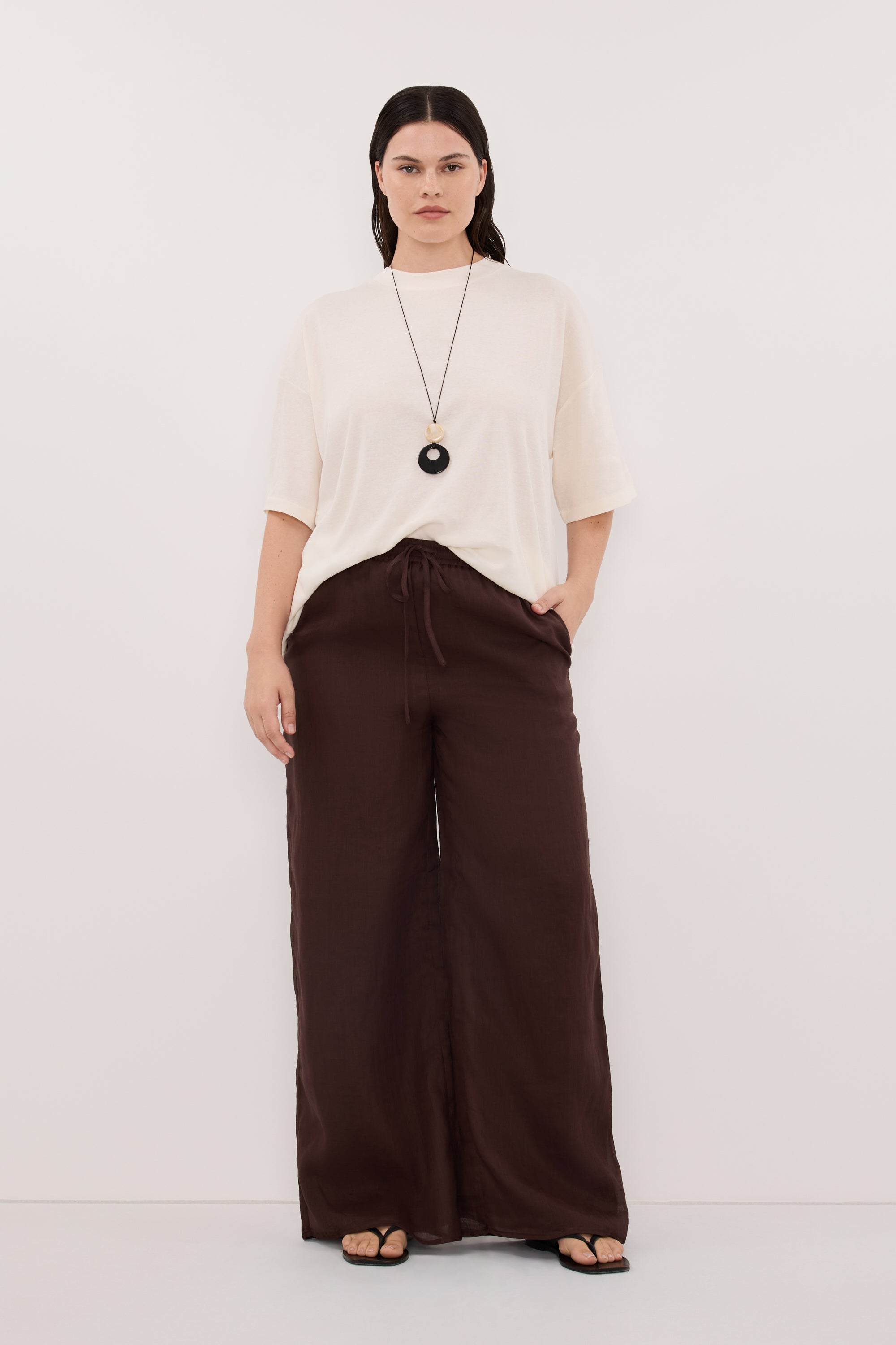 SLOANE CREAM COTTON LONGLINE TEE