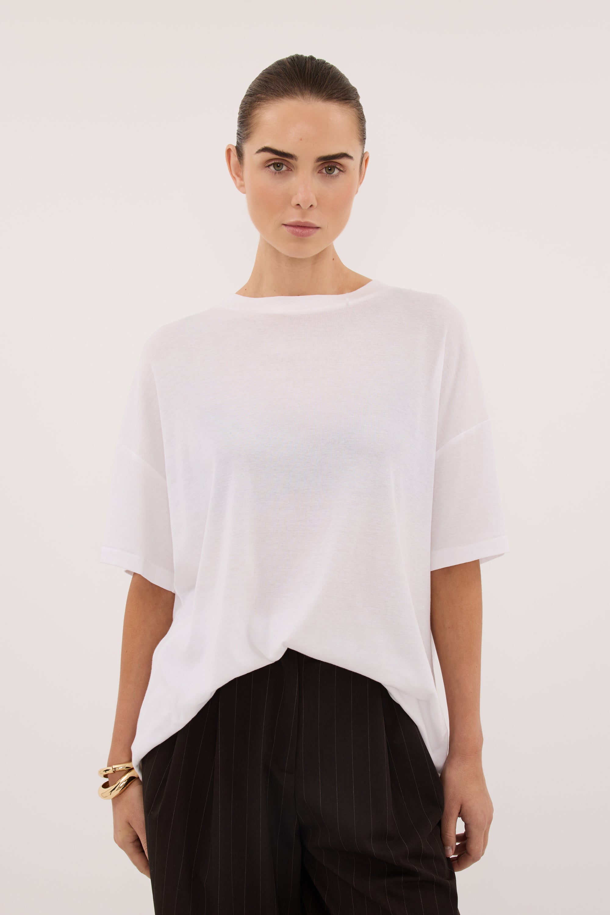 SLOANE WHITE COTTON LONGLINE TEE – DISSH