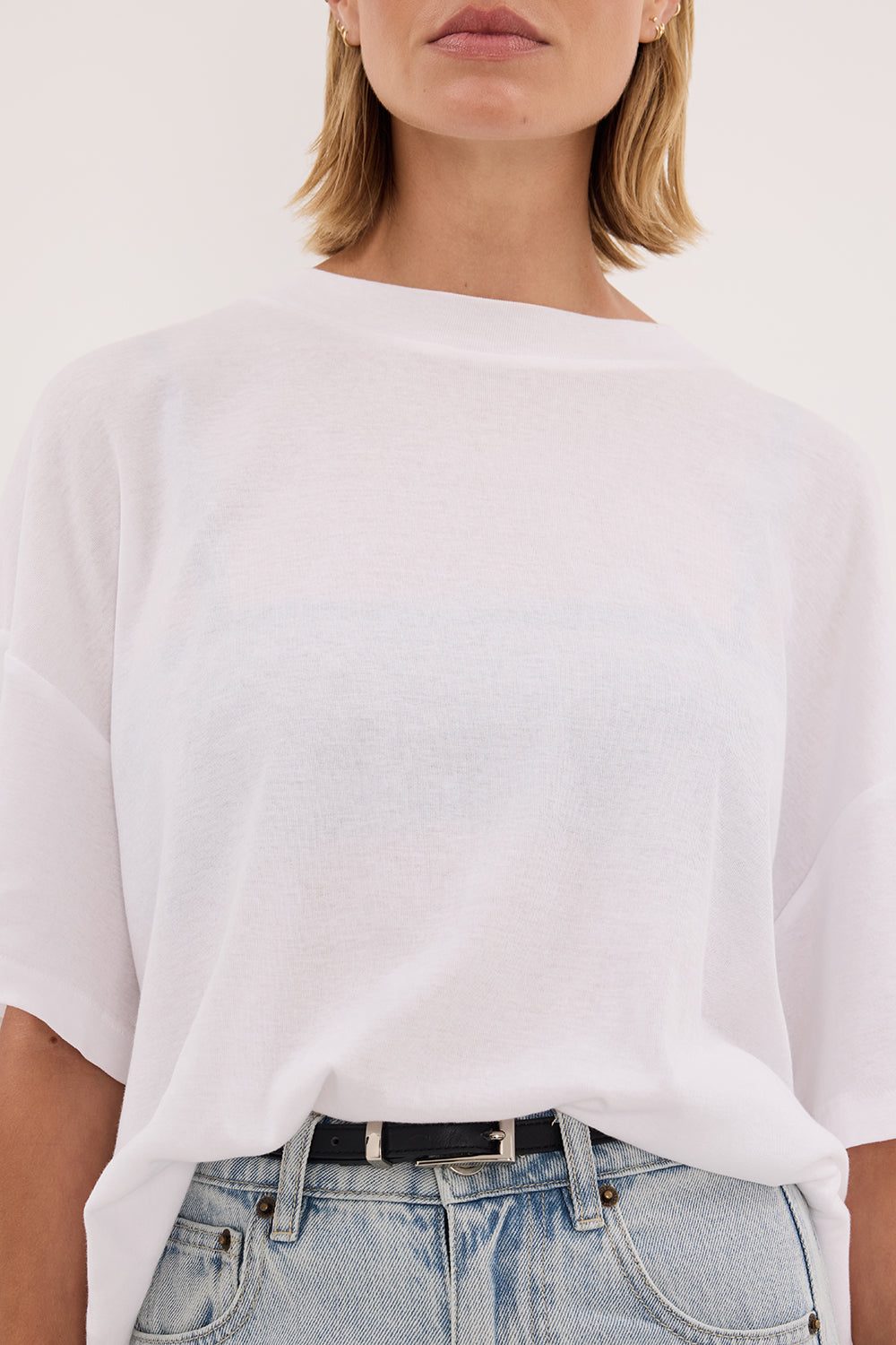 SLOANE WHITE COTTON LONGLINE TEE