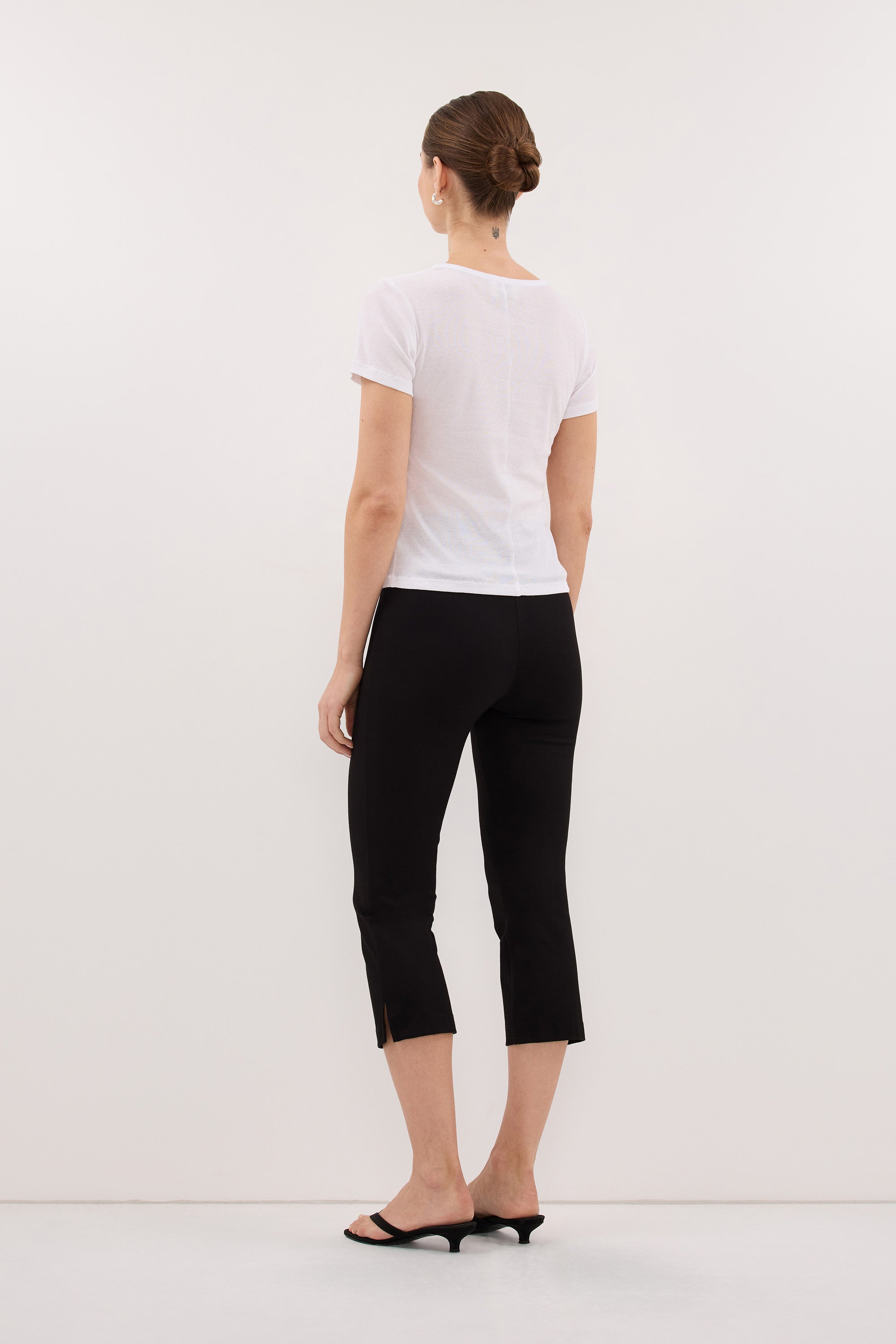 SLOANE WHITE KNIT BABY TEE