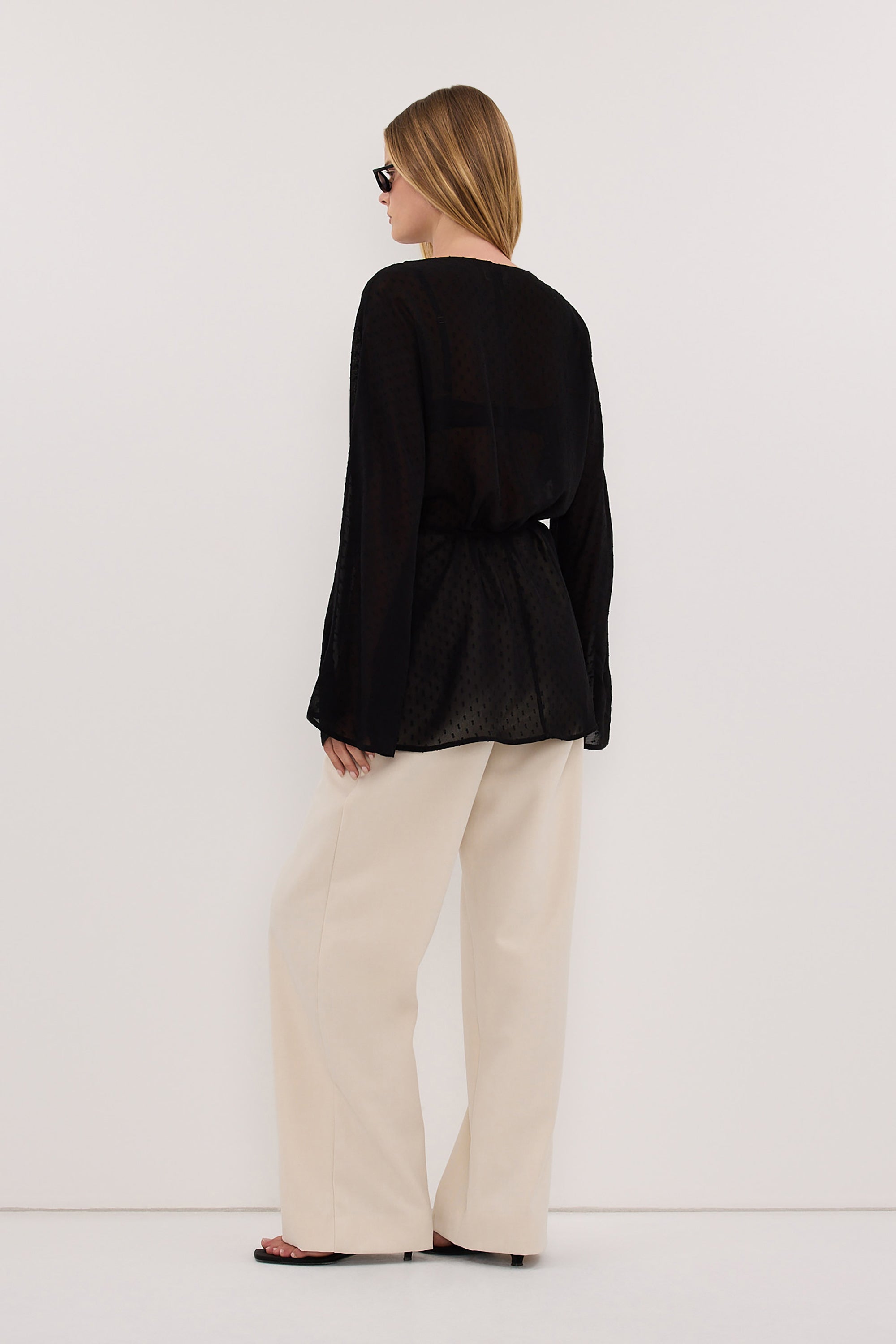 SALINA BLACK DOT DRAPED TOP – DISSH