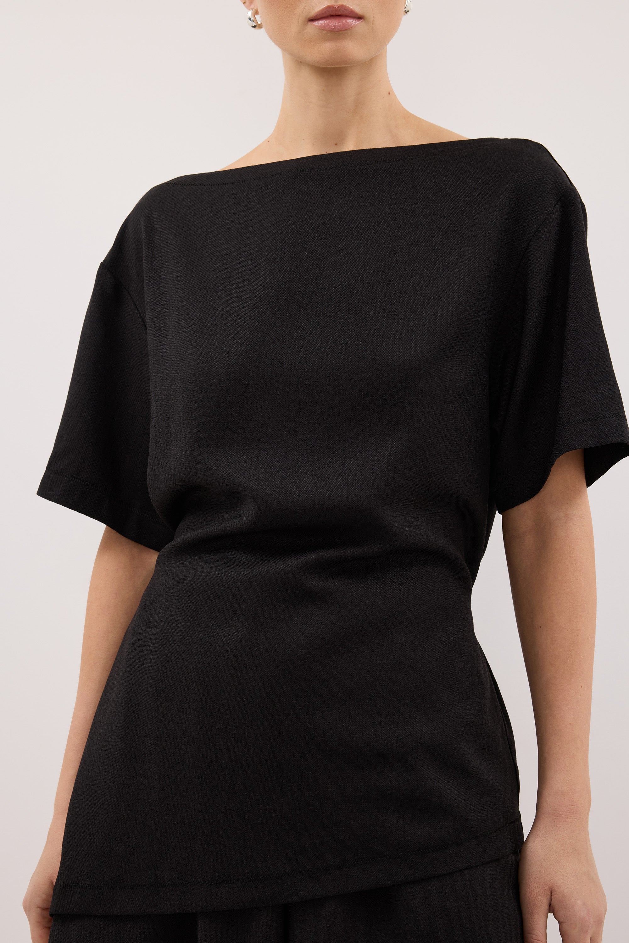 CALIA BLACK BOAT NECK SLEEVED TOP