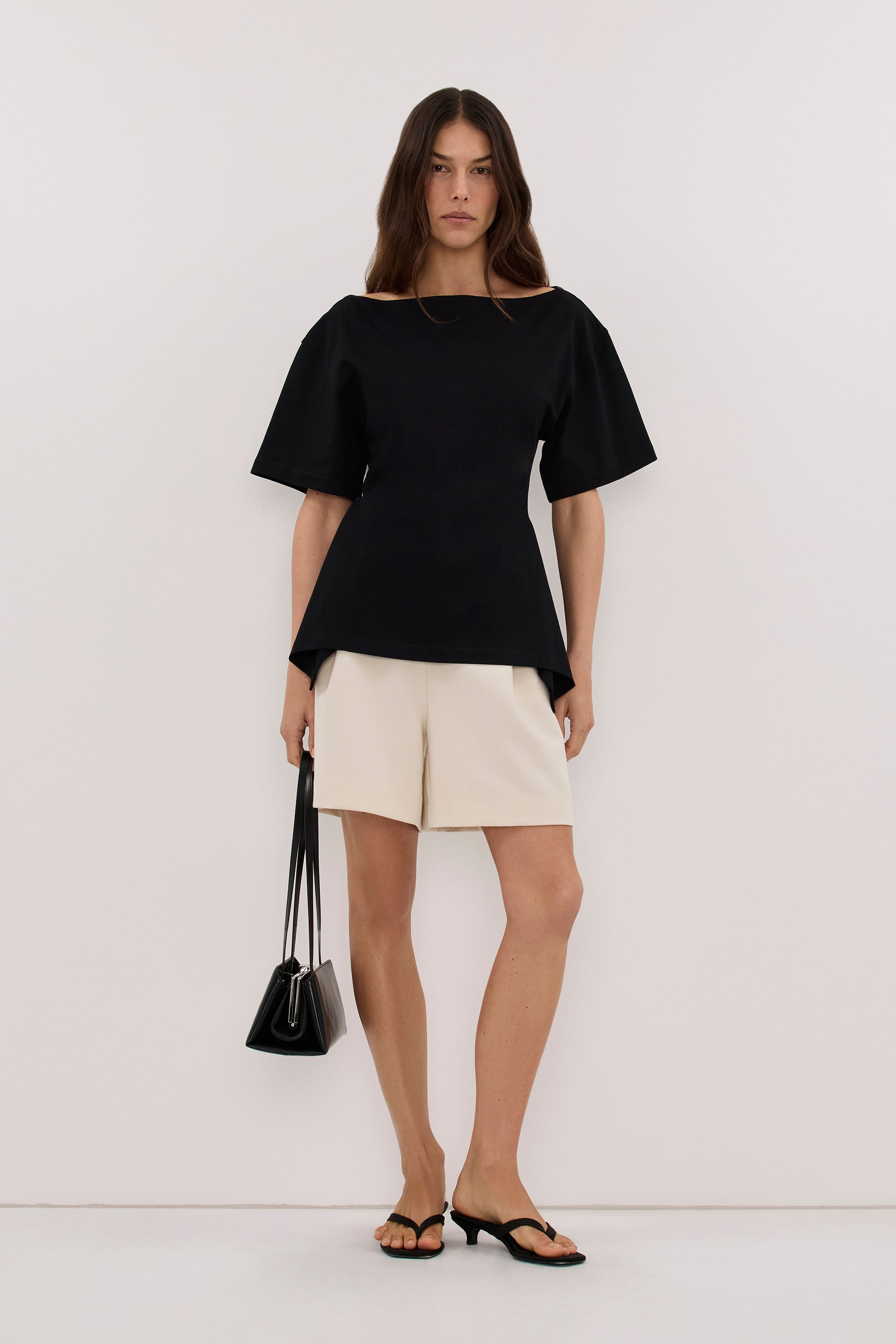 VERA BLACK HANDKERCHIEF HEM TEE