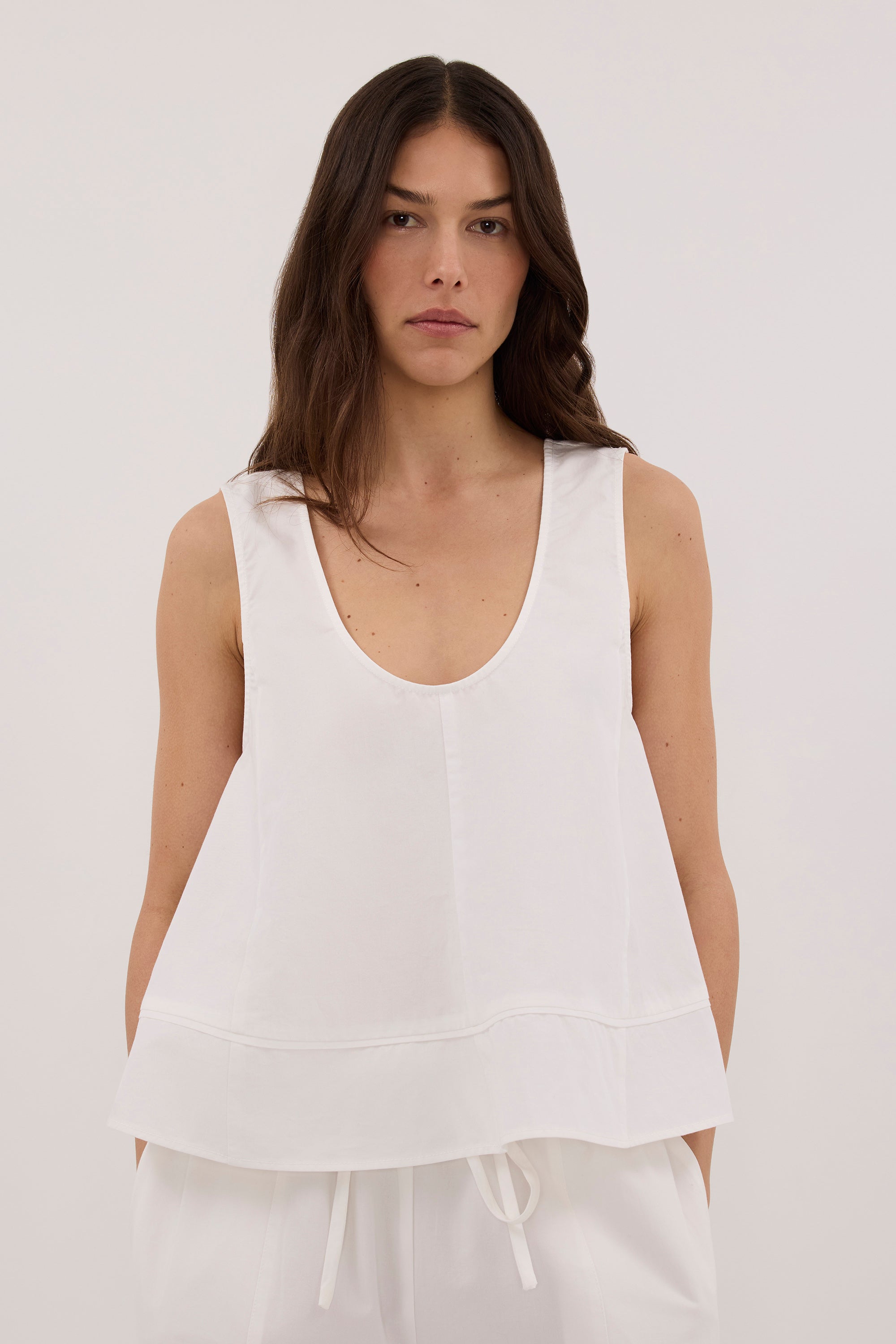 NELLIE WHITE COTTON TOP