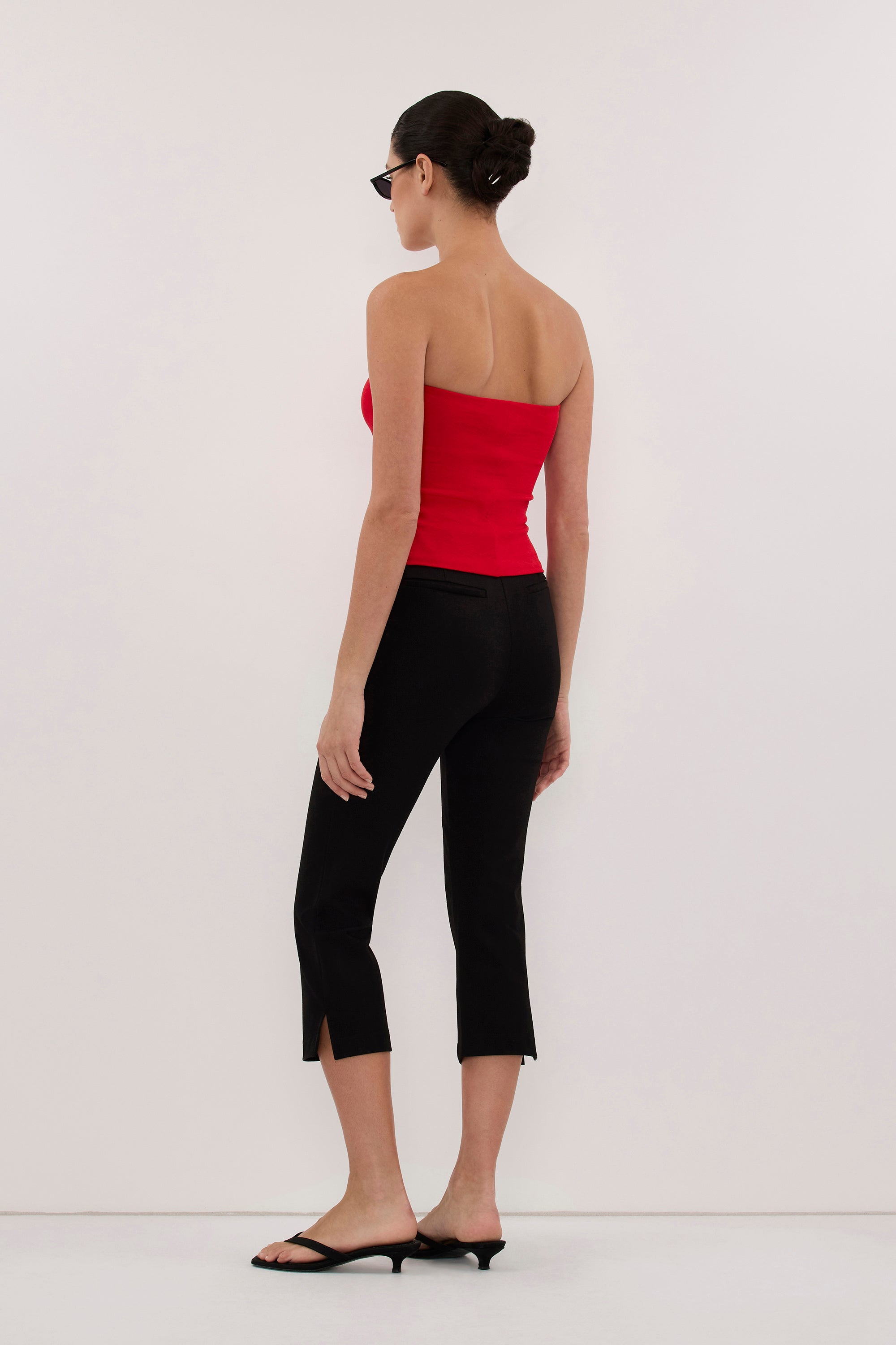 AVEN RED BANDEAU TOP
