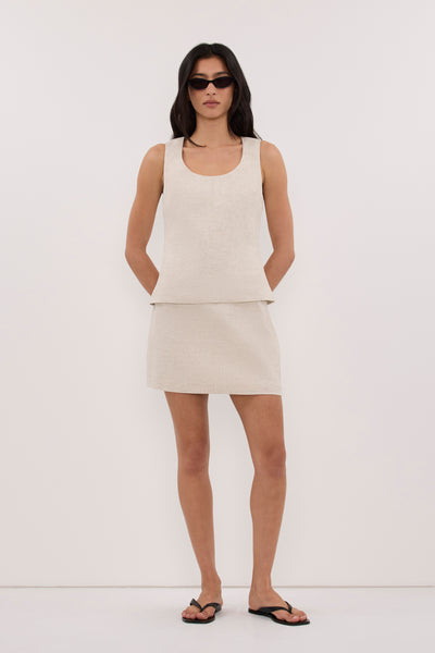 Zoey wearing AURELI NATURAL LINEN TOP