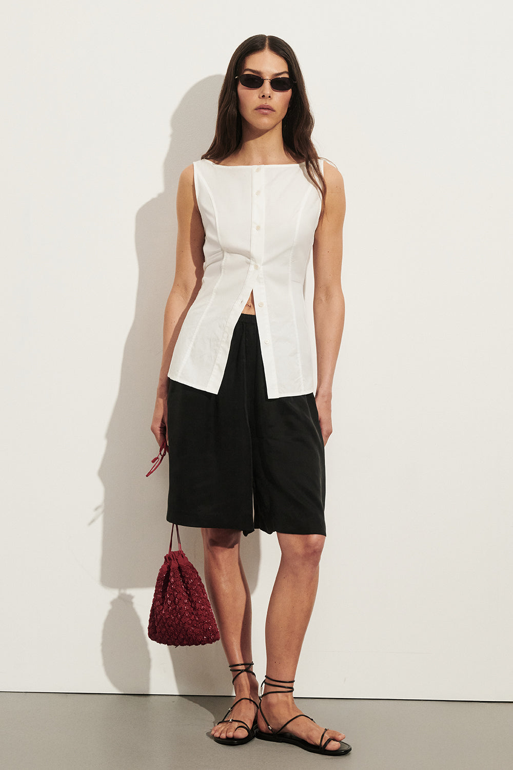 SCOTTIE WHITE SLEEVELESS COTTON TOP