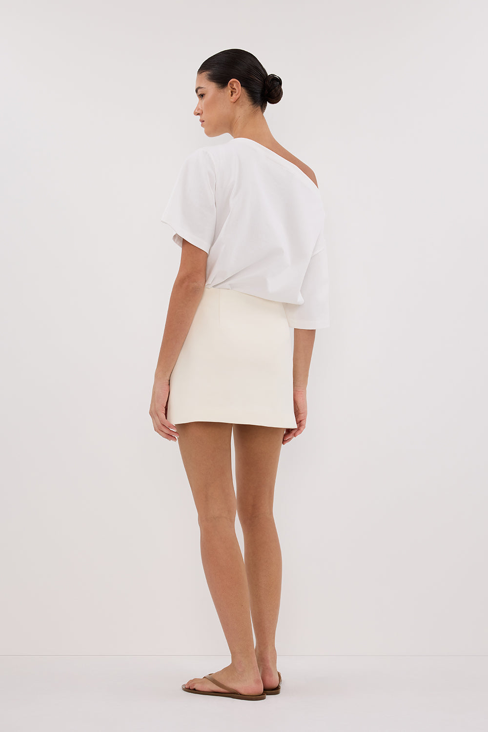 DEMI CREAM TAILORED SKORT