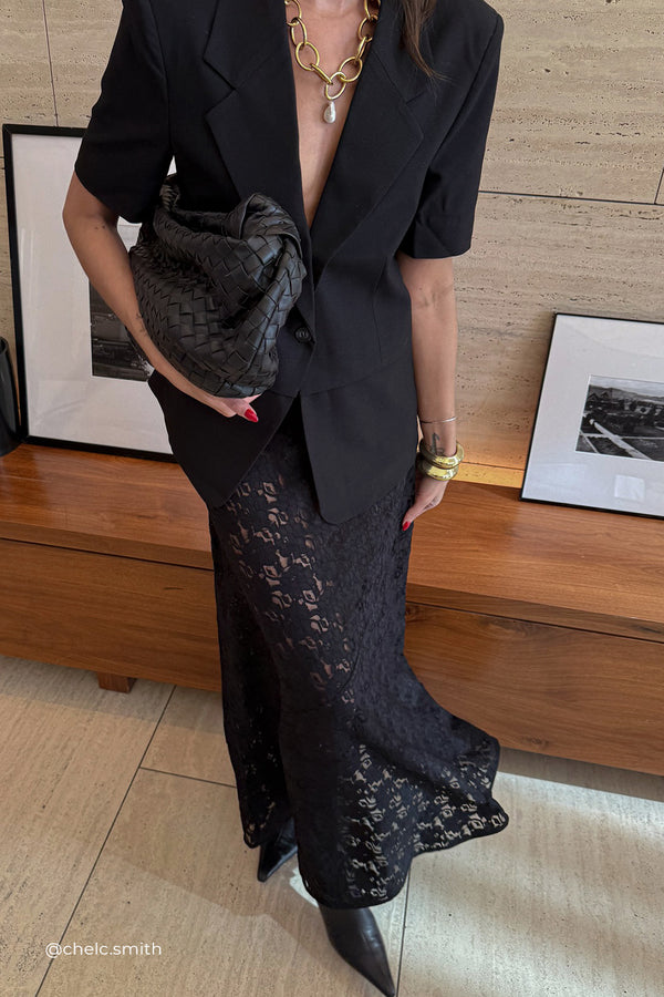 RITA BLACK SHORT SLEEVE BLAZER