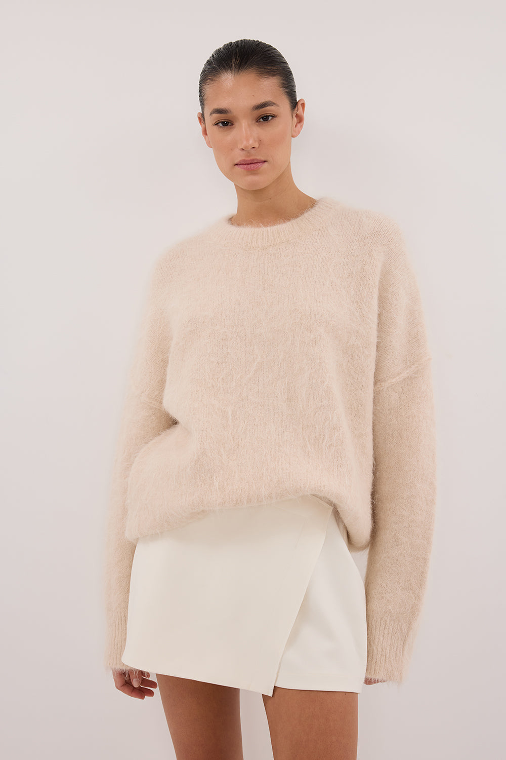 JULIE CREAM TAILORED SKORT