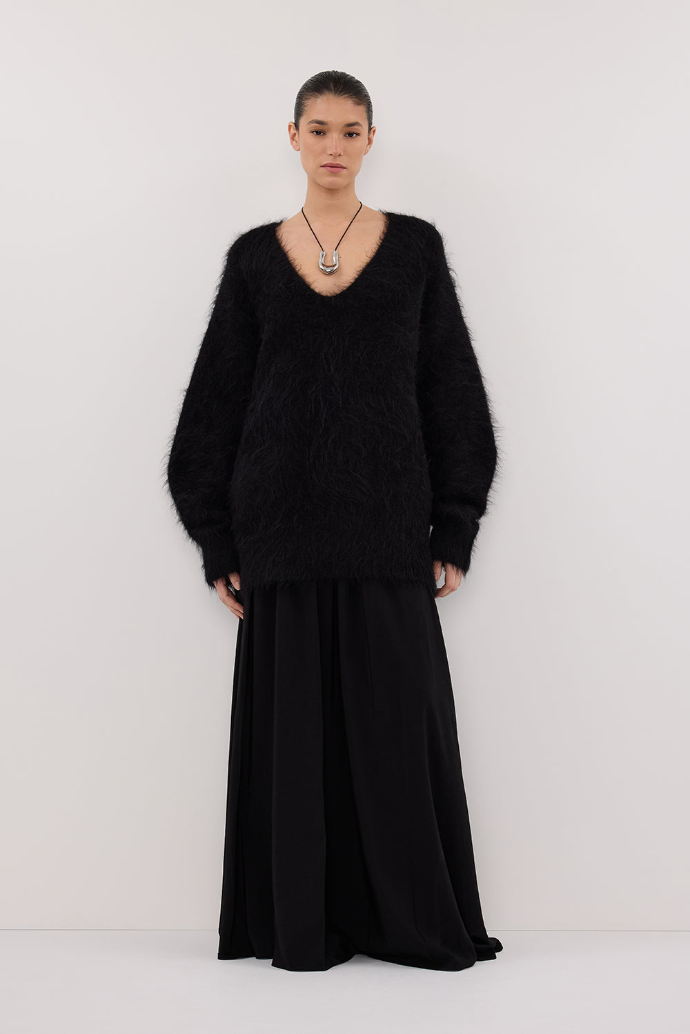SIERRA BLACK TEXTURED MIDI SKIRT