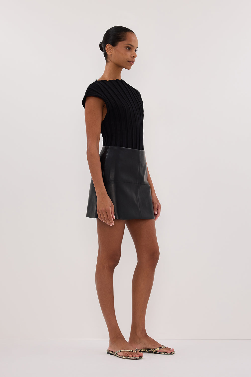 MONTY BLACK FAUX LEATHER MINI SKIRT