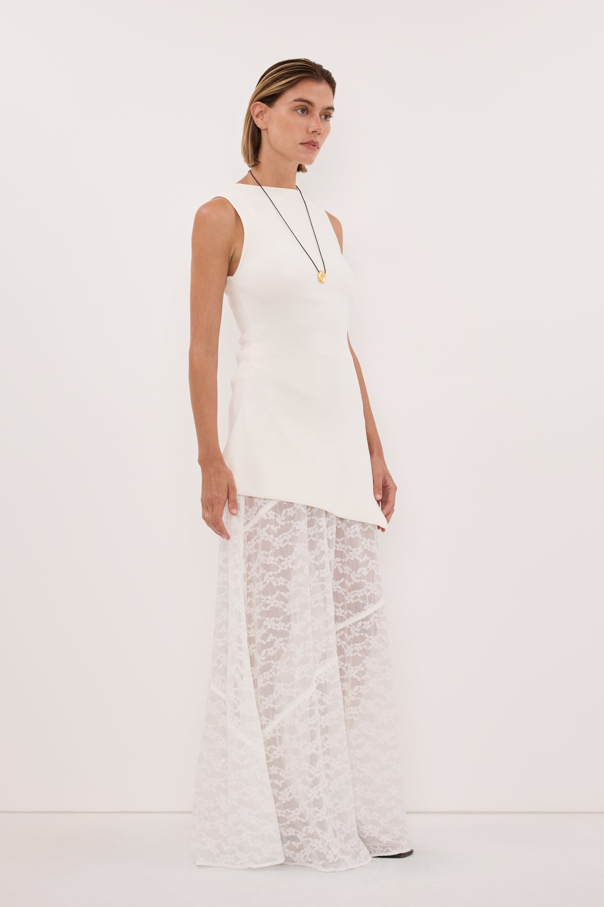 BELLE WHITE LACE MAXI SKIRT