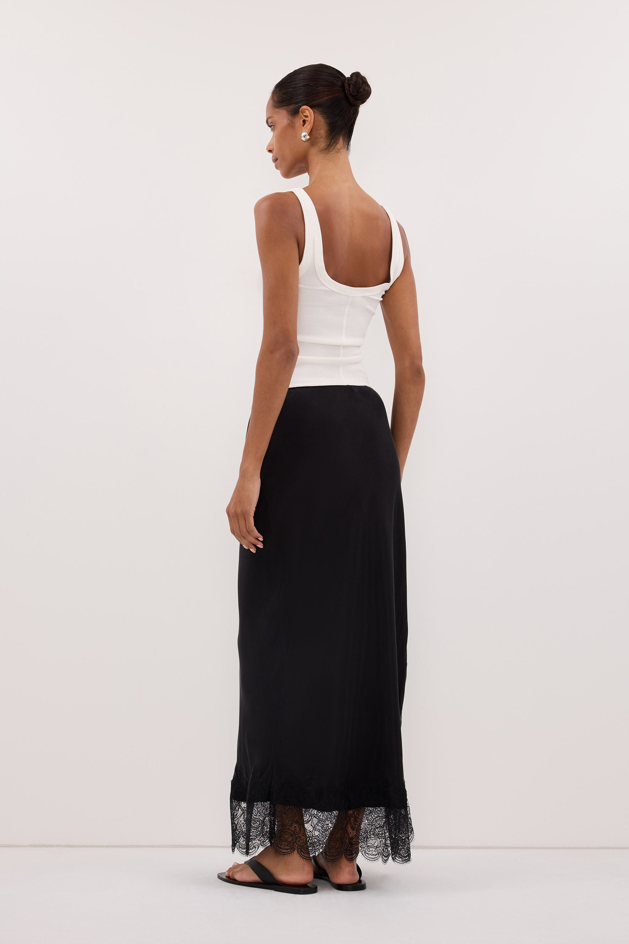 MINA BLACK CUPRO LACE SKIRT – DISSH