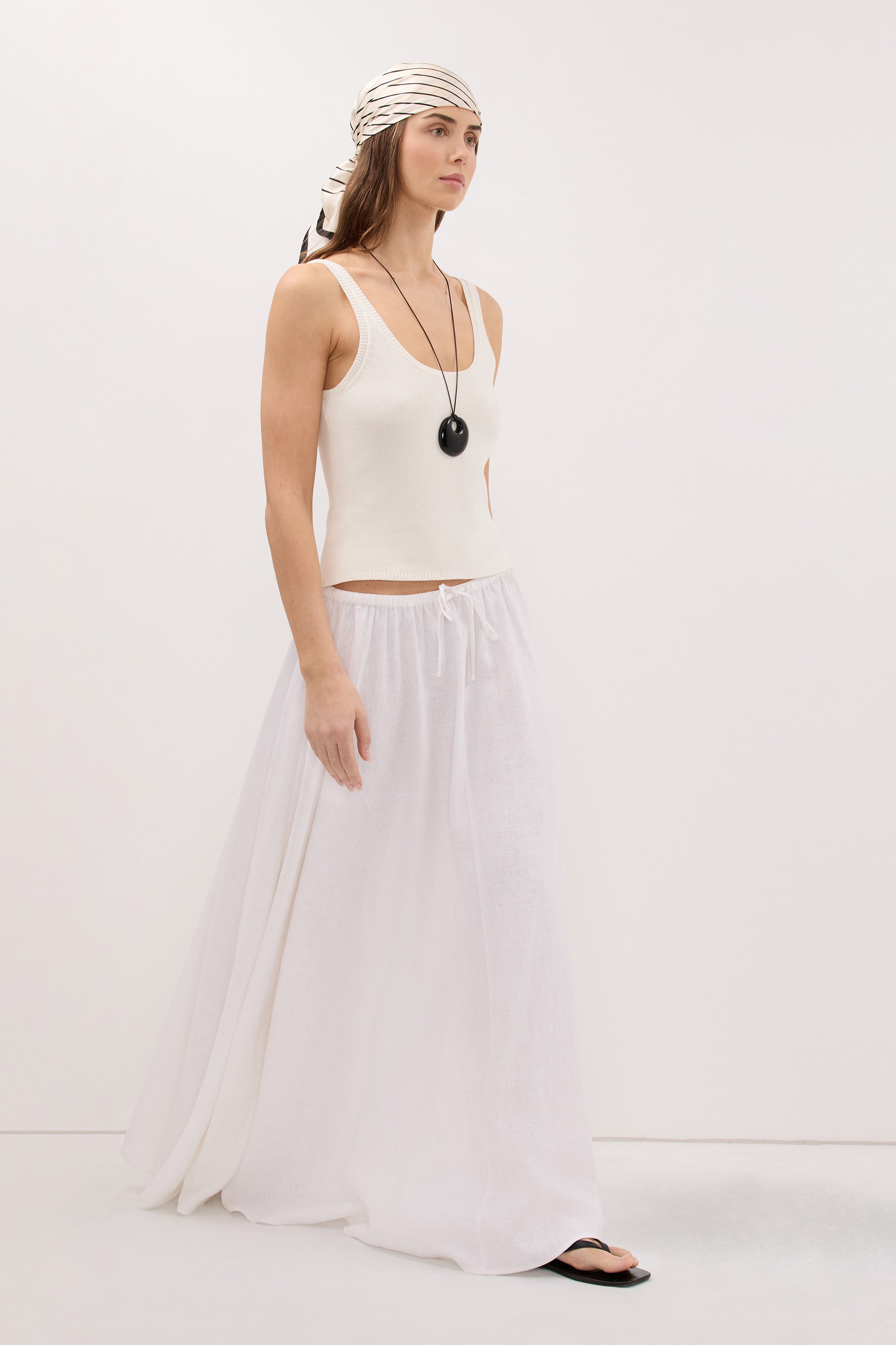 RAVELLO WHITE LINEN MIDI SKIRT