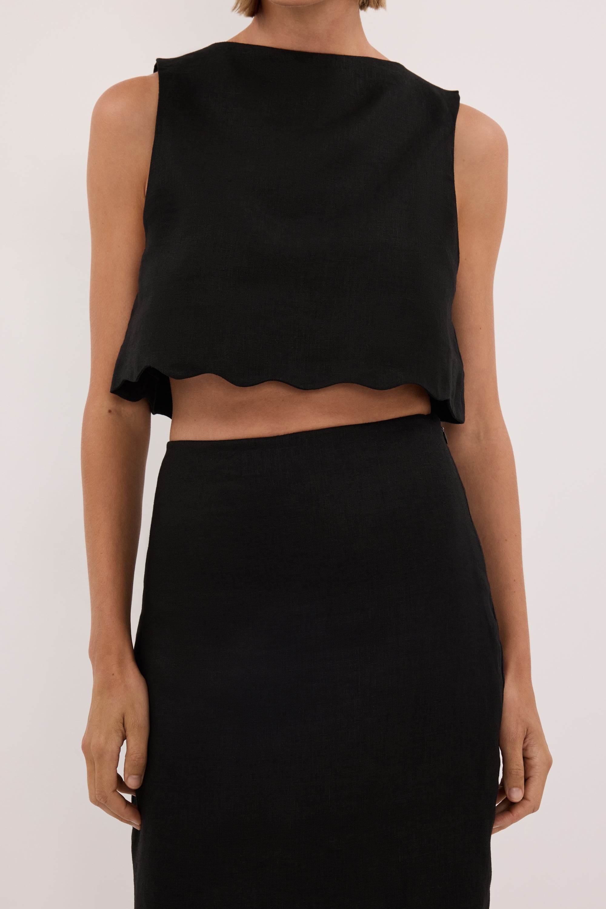 LELA BLACK LINEN MIDI SKIRT