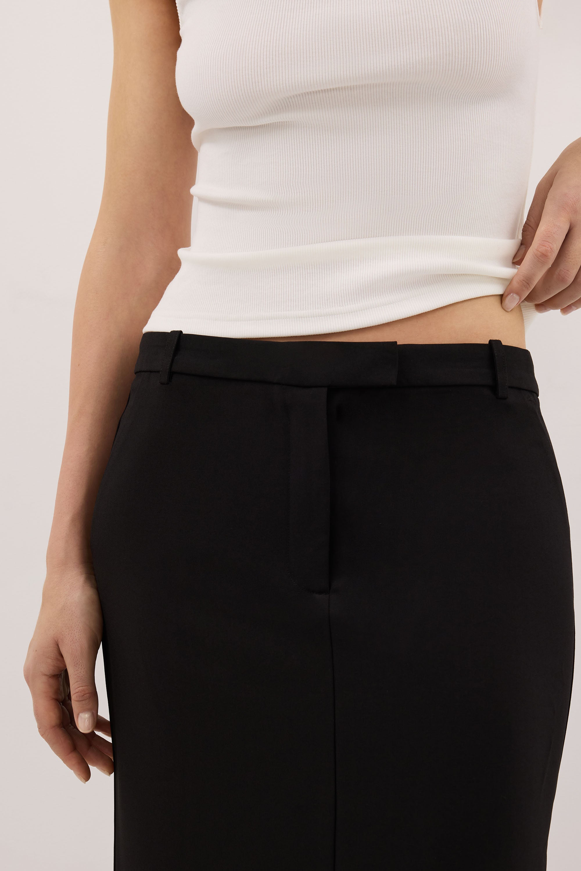 PARKER BLACK KNEE LENGTH SKIRT - PRE ORDER