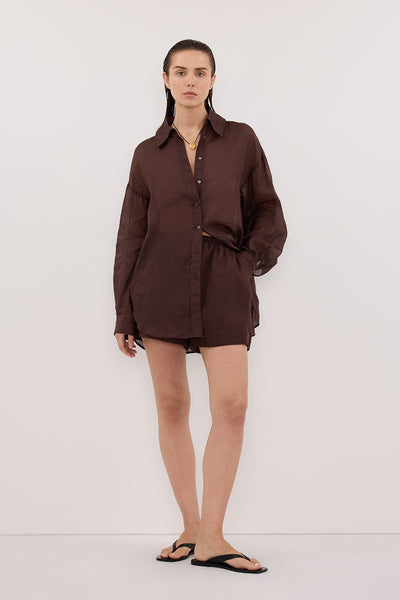 Stas wearing KAI BURNT CHOC RAMIE SHORT