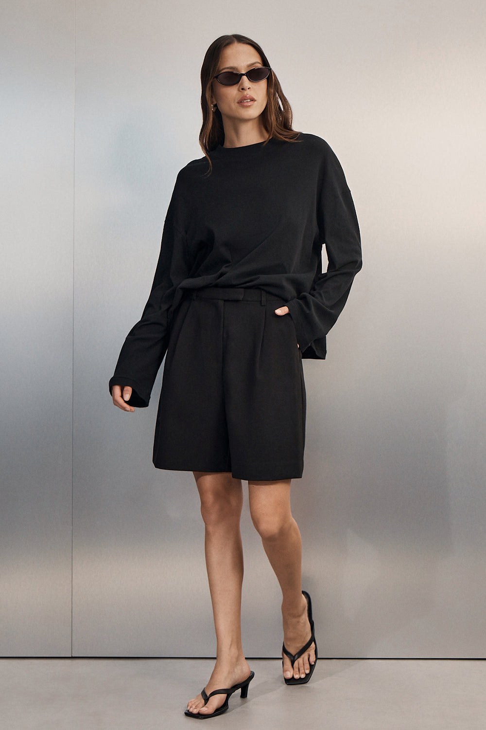 SOLENE BLACK BERMUDA SHORT - PRE ORDER