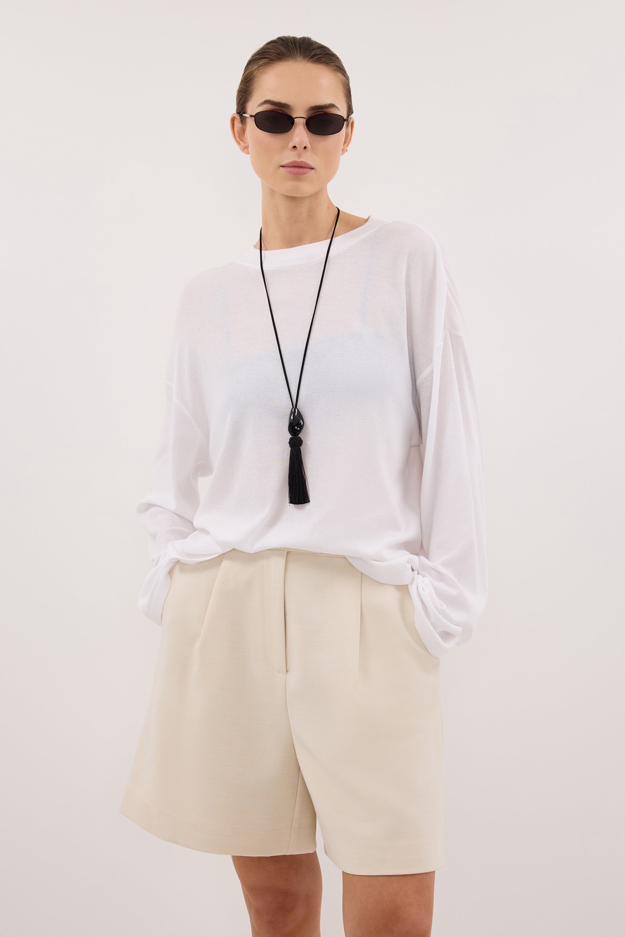 SOLENE CREAM BERMUDA SHORT
