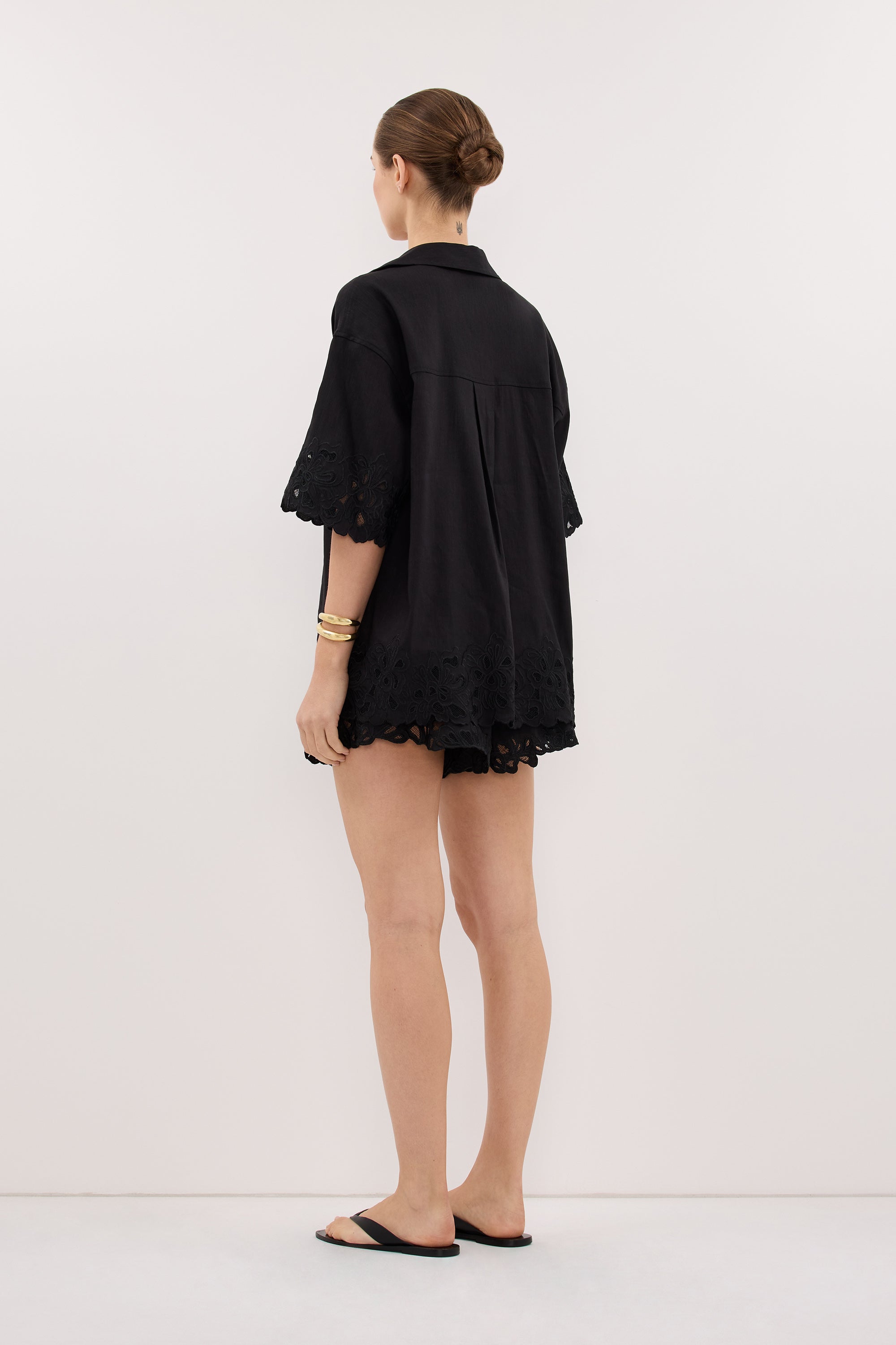 ZARIA BLACK SHORT